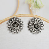 Mayuri Studs