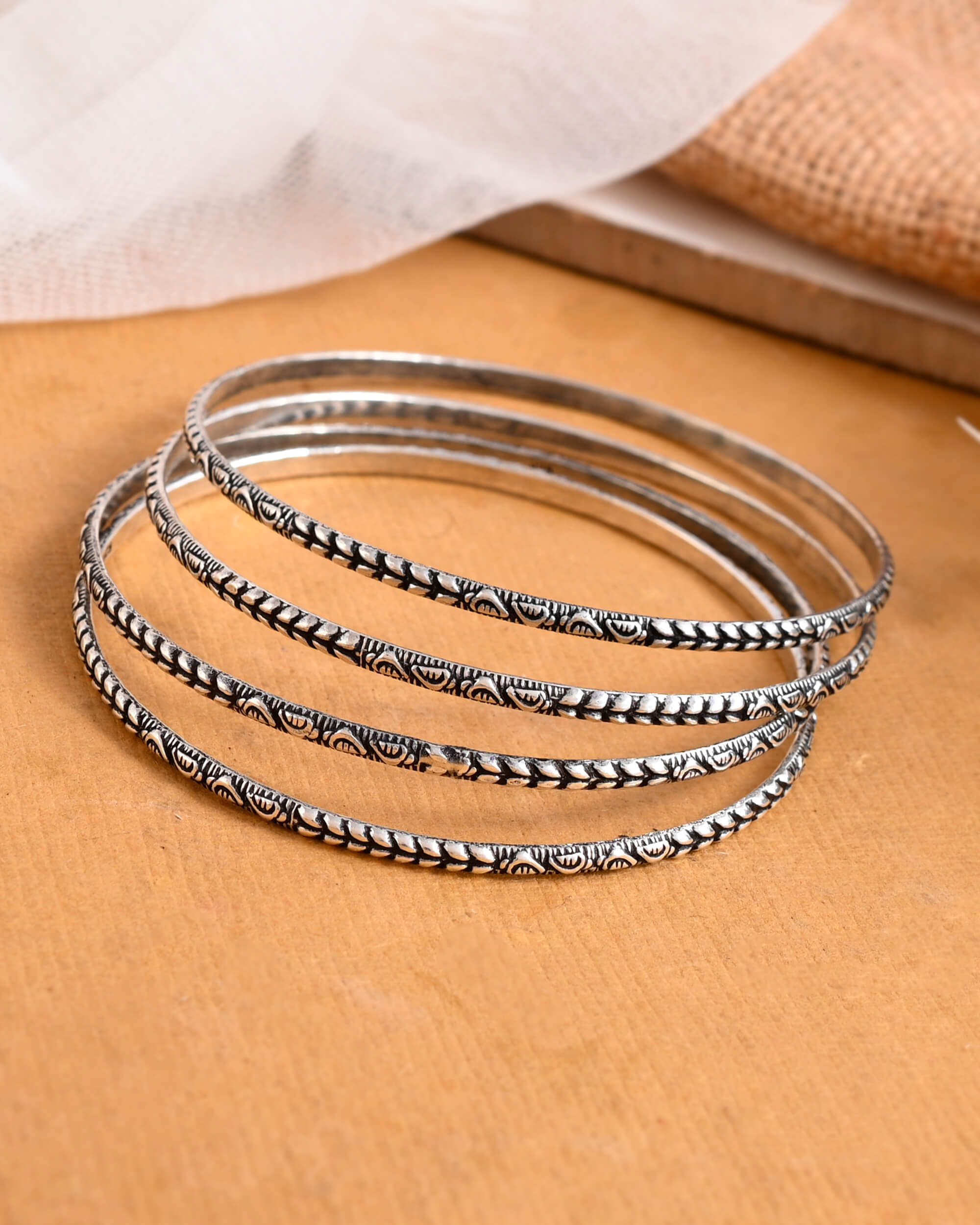 Silver chudi design Clearance