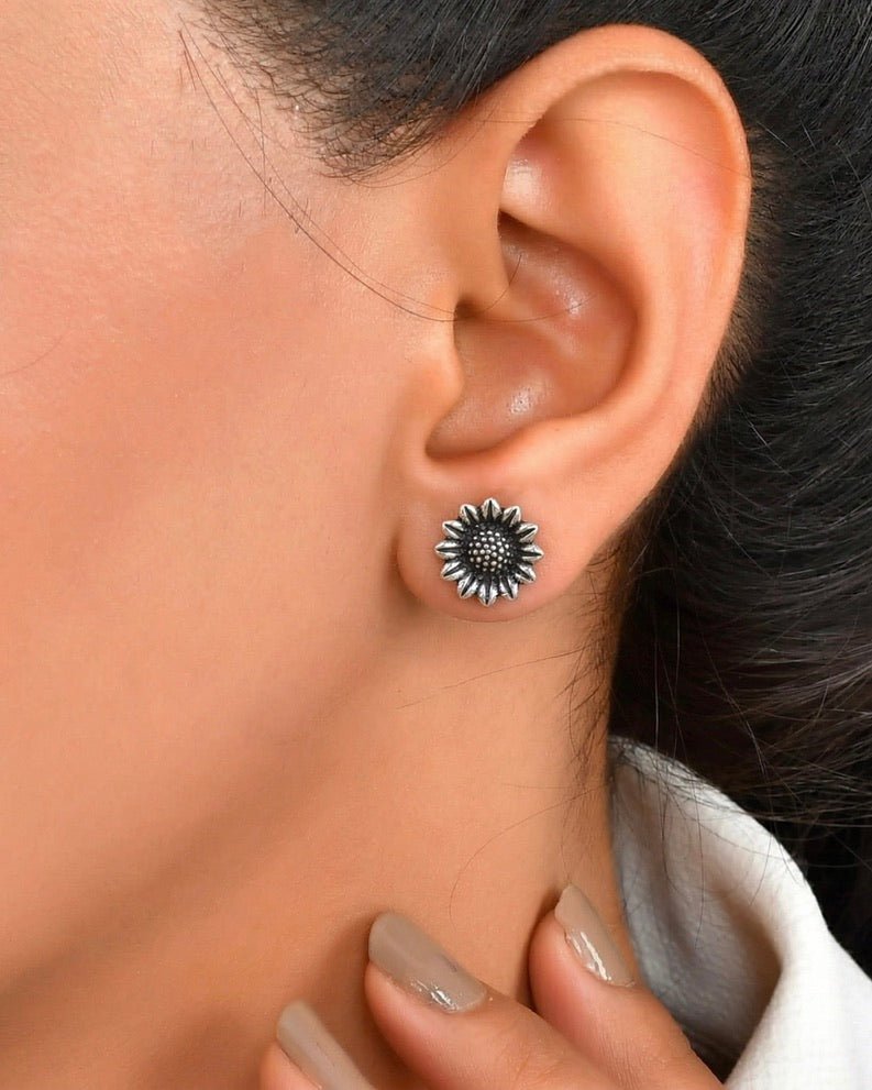 Flower Studs - 925 Silver Jewellery Meera Jaipur