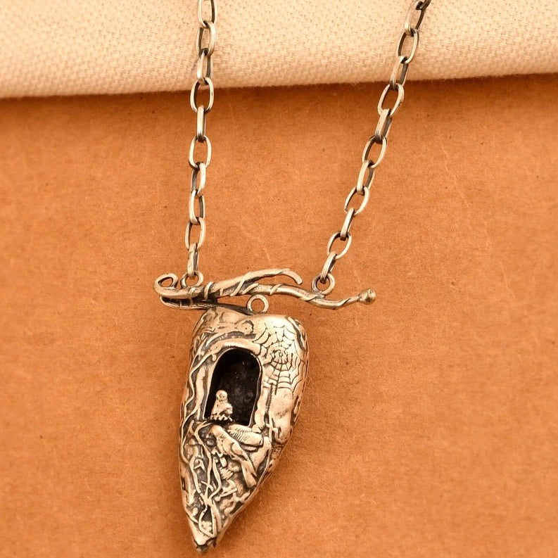 Cave Pendant - 925 Silver Jewellery Meera Jaipur