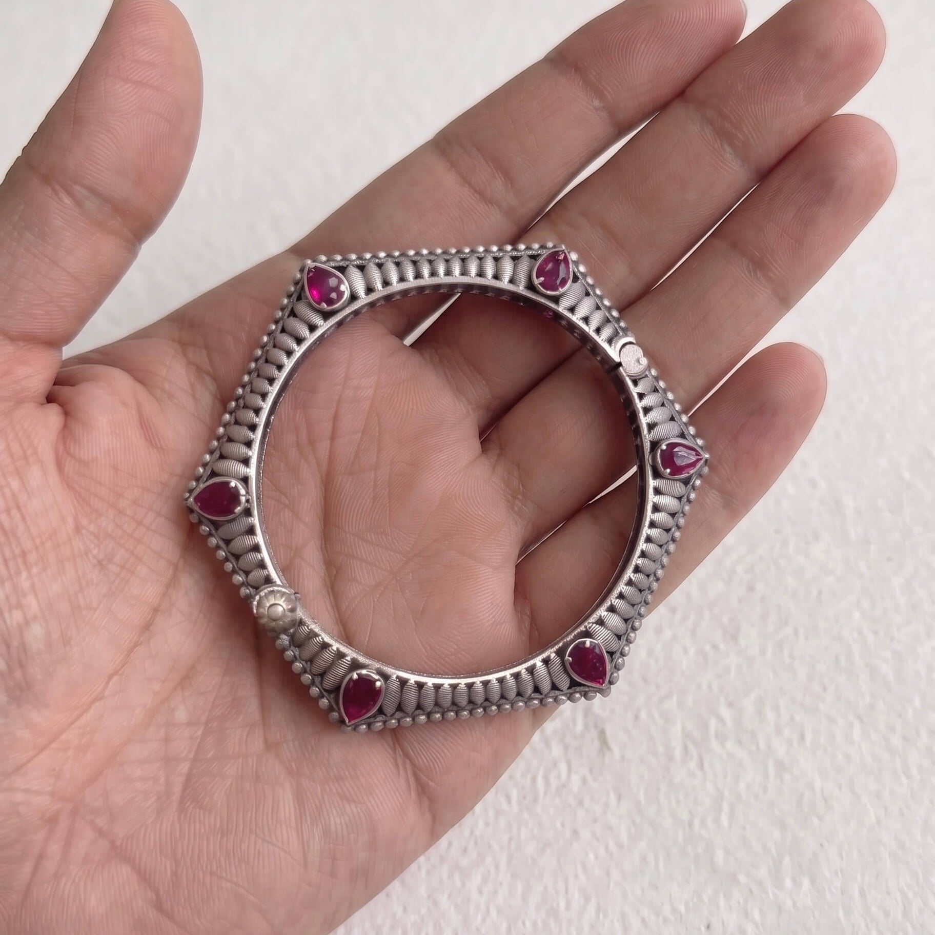 Kamla Silver Bangle