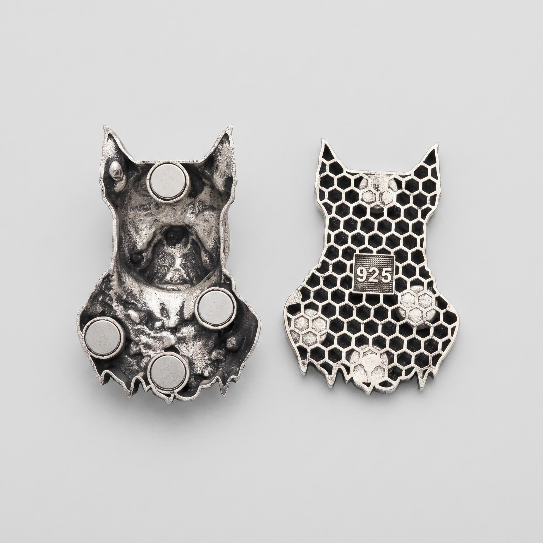Bulldog Chain Silver Brooch