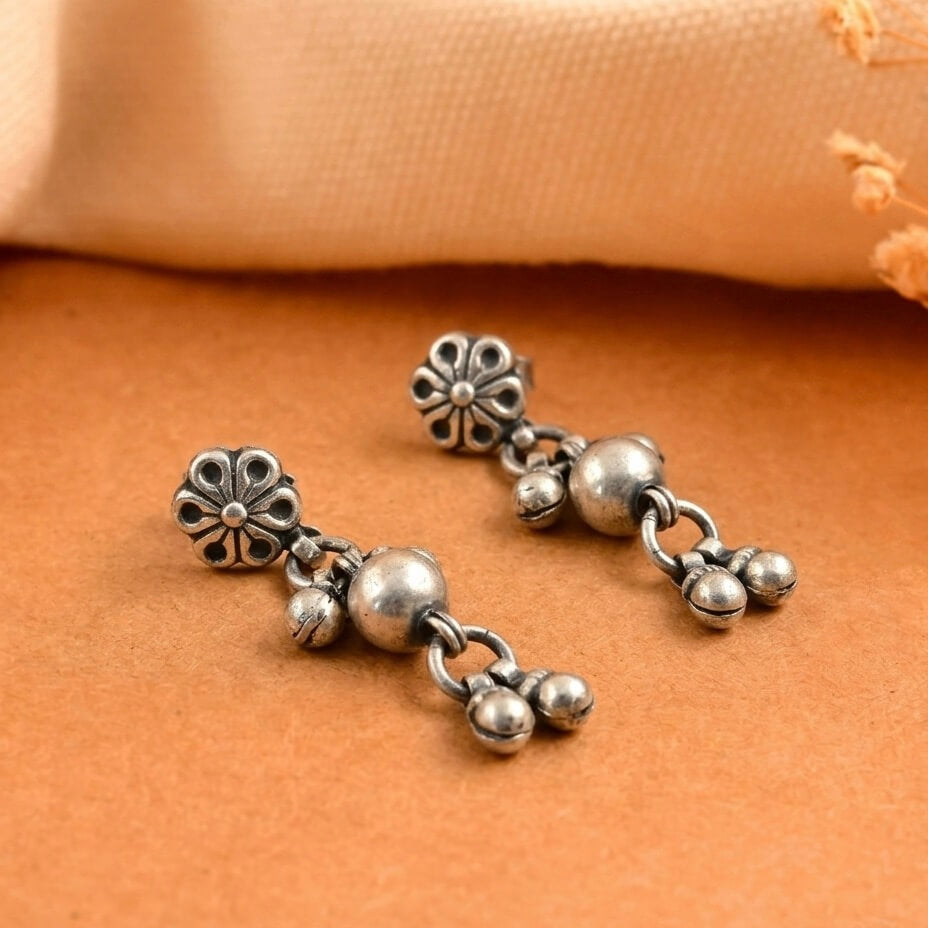 Kriti Silver Earrings