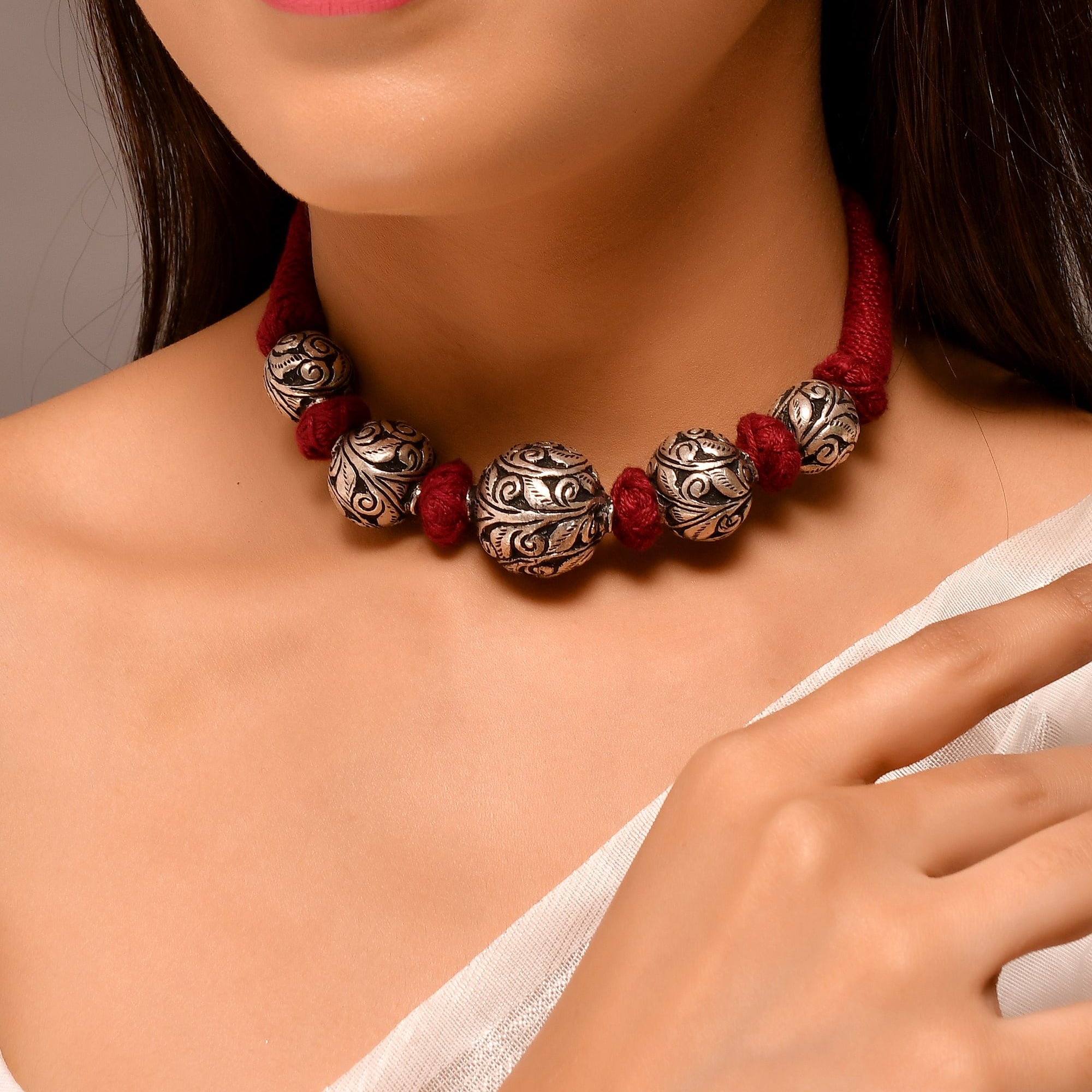 Gomi beads silver necklace - 925 Silver Jewellery Meera Jaipur