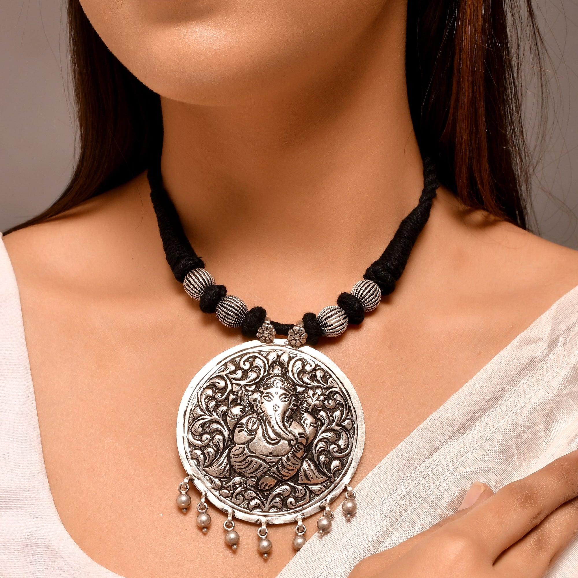 Ganesha chitai silver necklace - 925 Silver Jewellery Meera Jaipur
