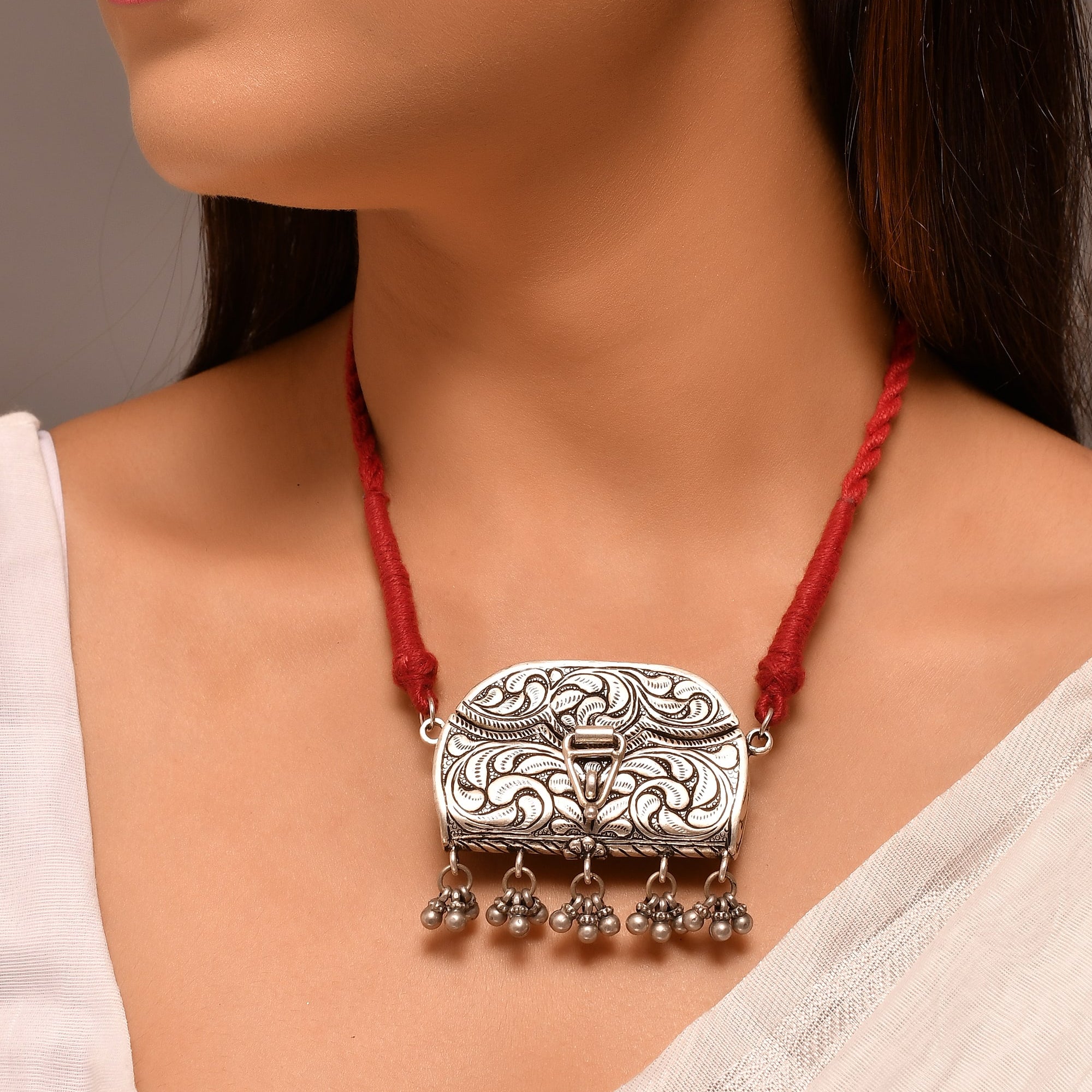 Batua silver necklace - 925 Silver Jewellery Meera Jaipur