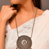 Kaali silver long necklace