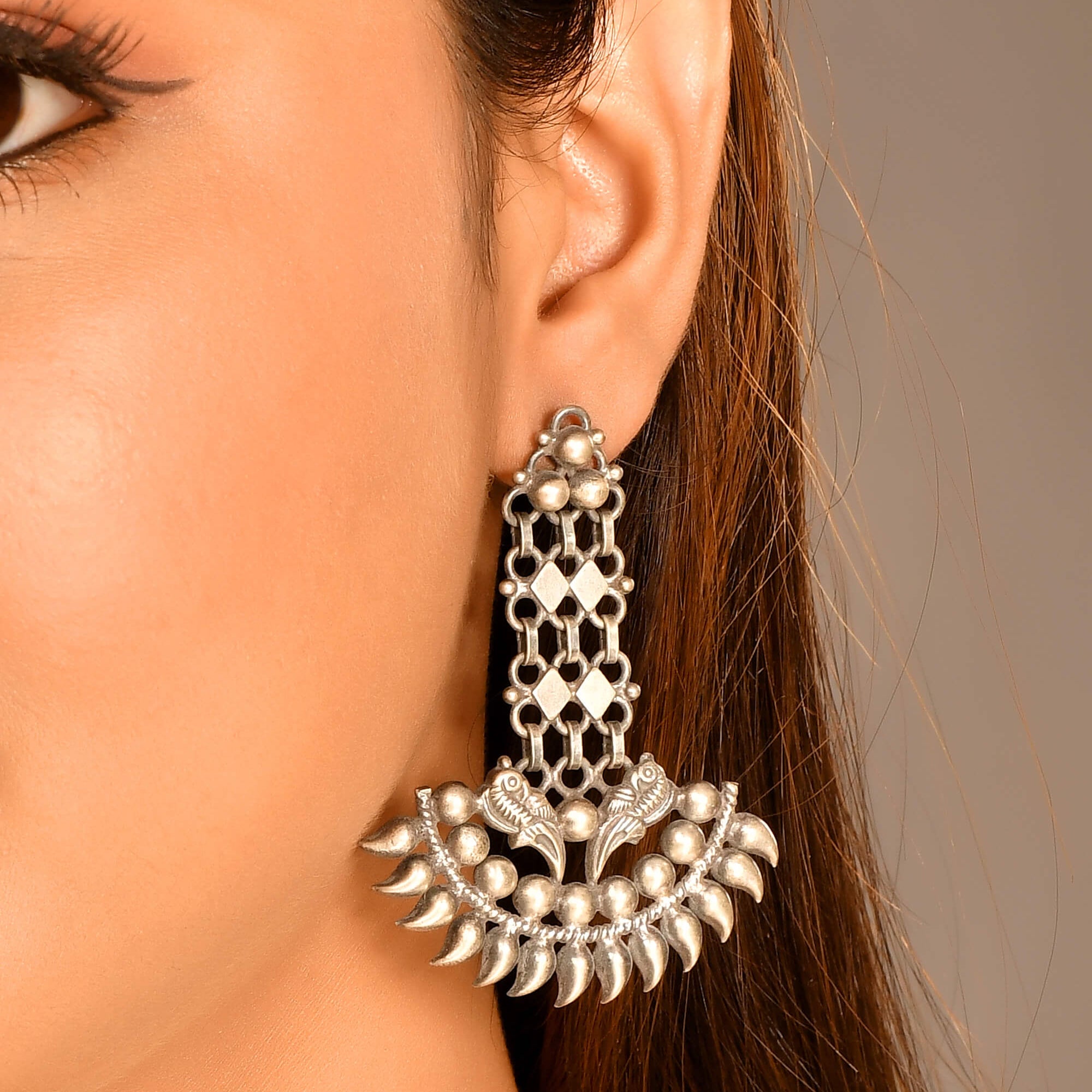 Ryna silver earrings - 925 Silver Jewellery Meera Jaipur
