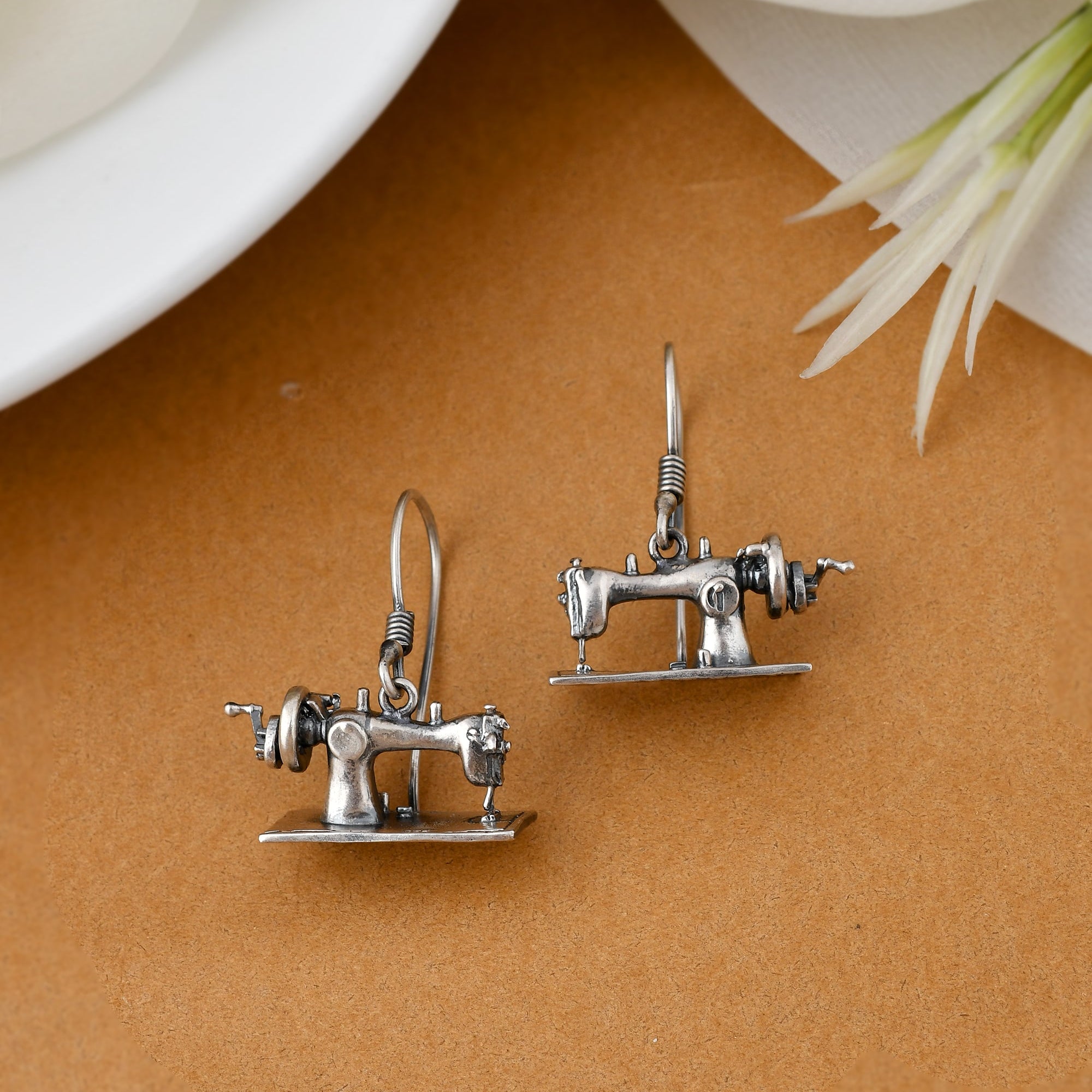 Sui dhaaga silver earrings - 925 Silver Jewellery Meera Jaipur