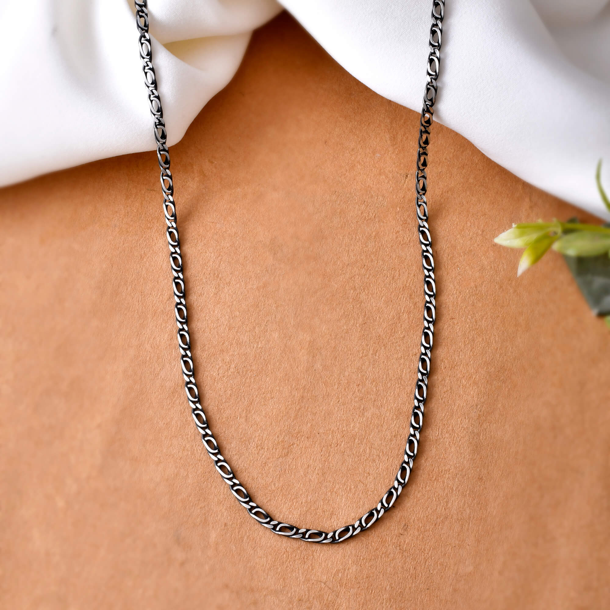 Arc sleek silver chain - 925 Silver Jewellery Meera Jaipur