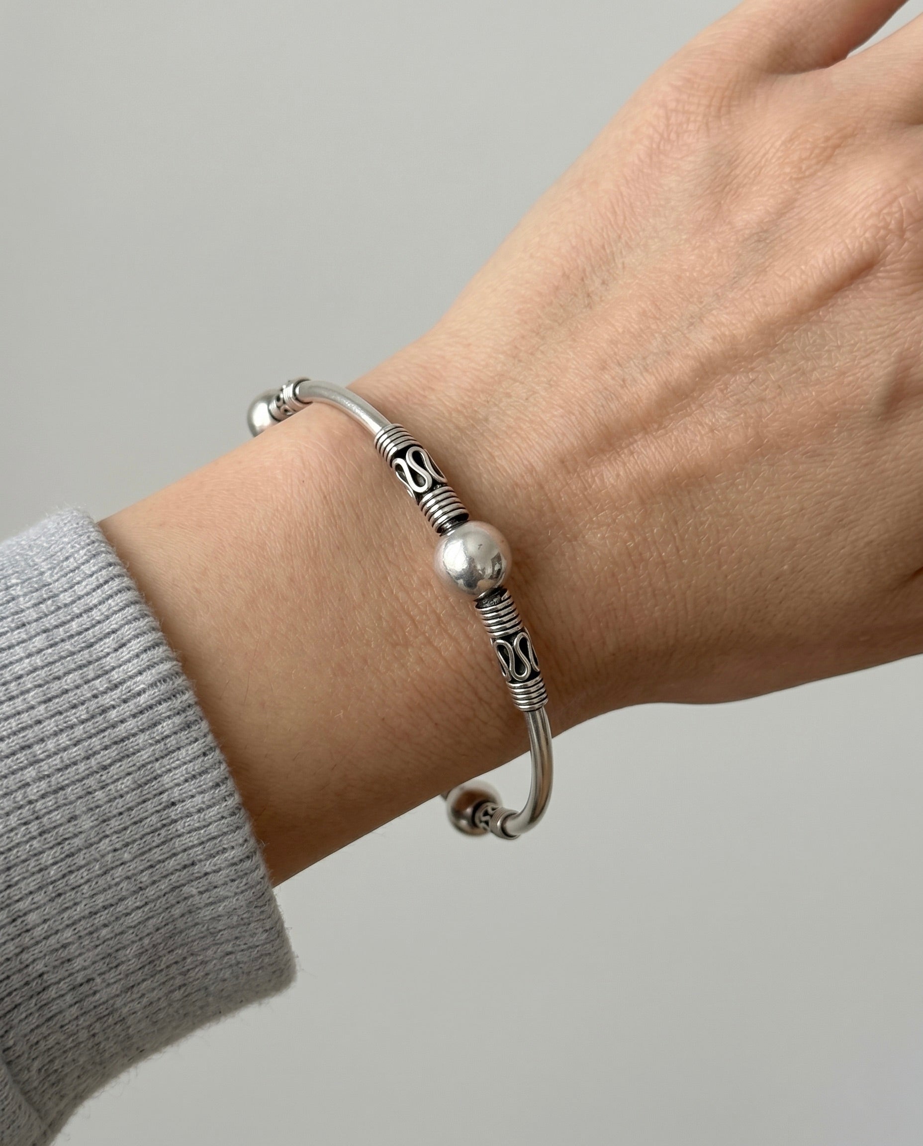 Aria Bangle - 925 Silver Jewellery Meera Jaipur