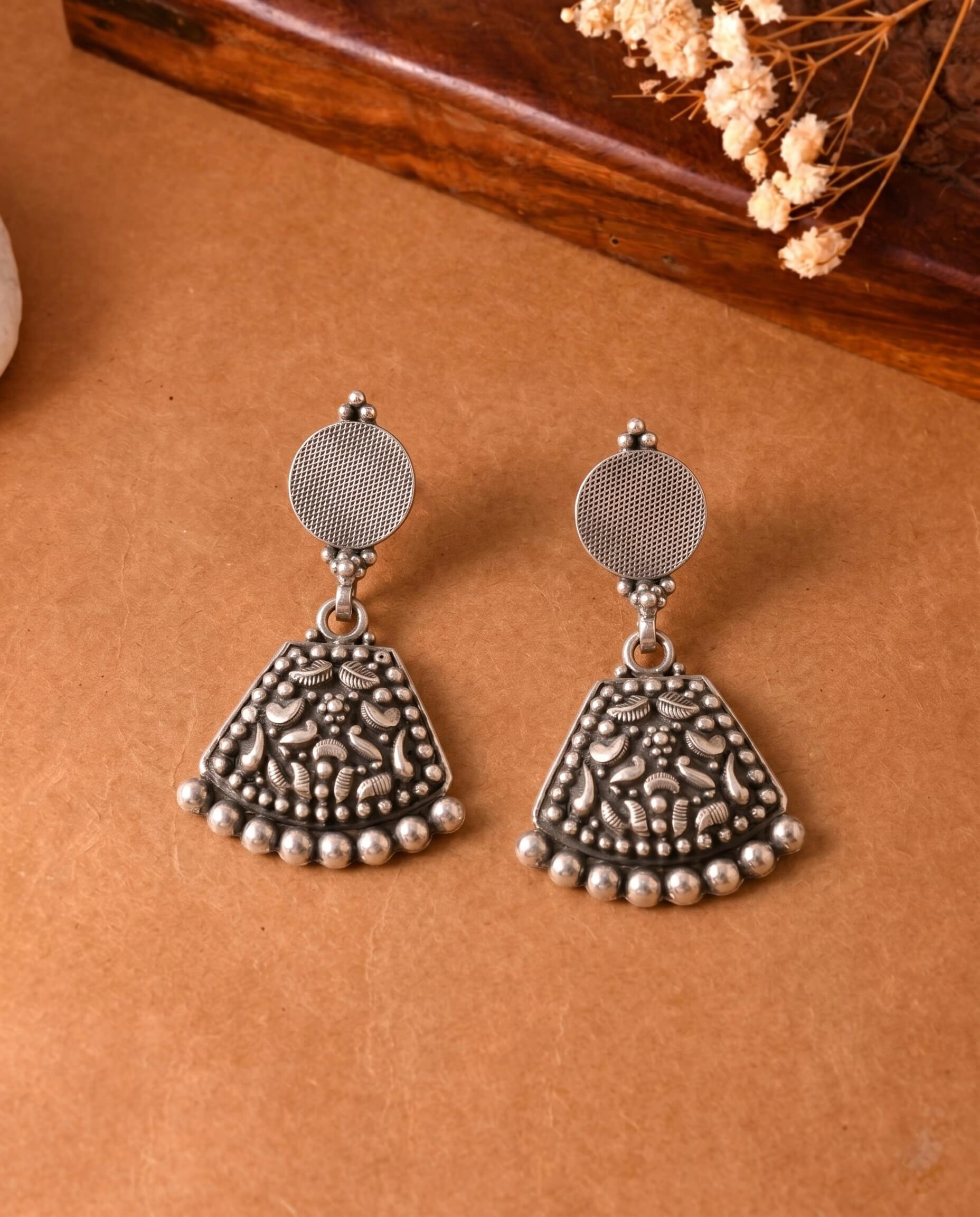Chitra Silver Earring 933 sterling silver meera jaipur2