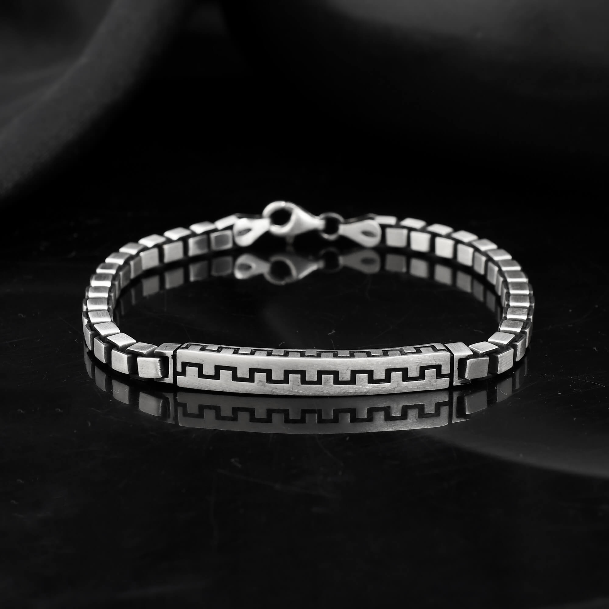 Curve Silver Bracelet - 925 Silver Jewellery Meera Jaipur
