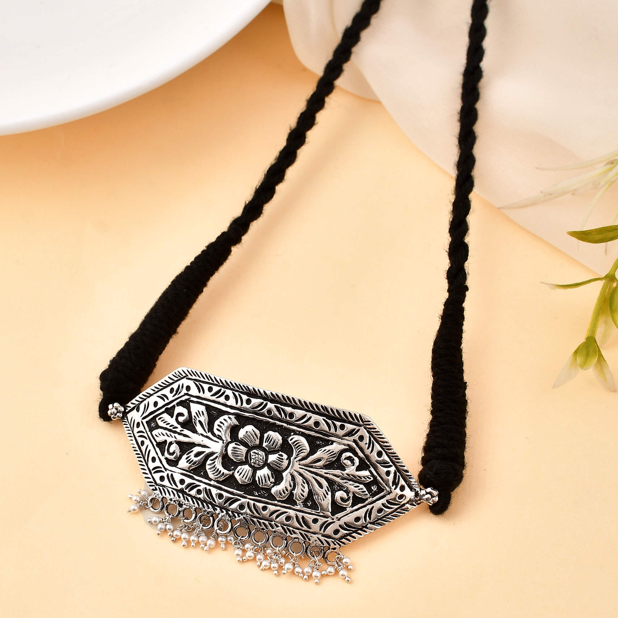 Suryamukh silver chitai necklace - 925 Silver Jewellery Meera Jaipur