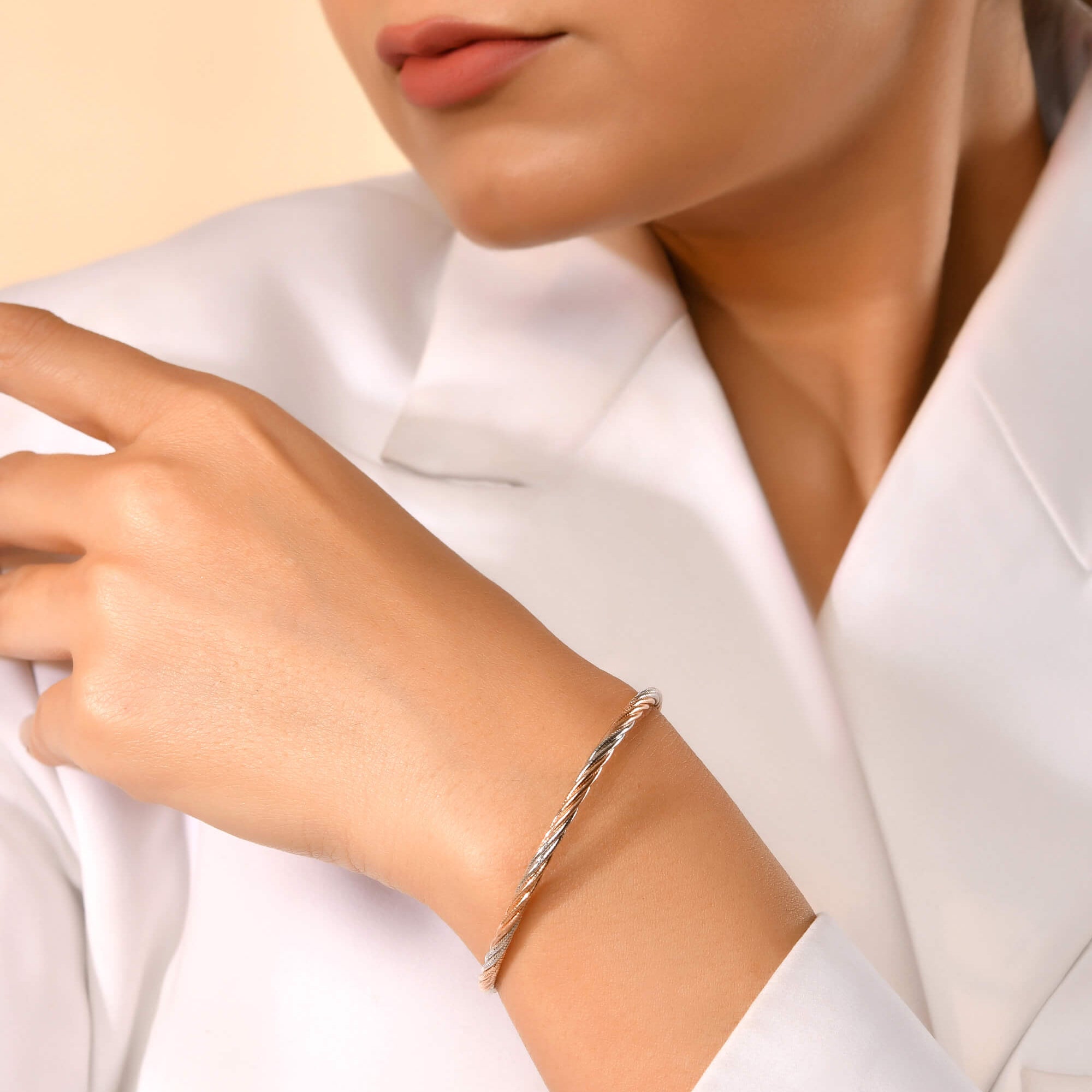 Twist Aura Bracelet - 925 Silver Jewellery Meera Jaipur