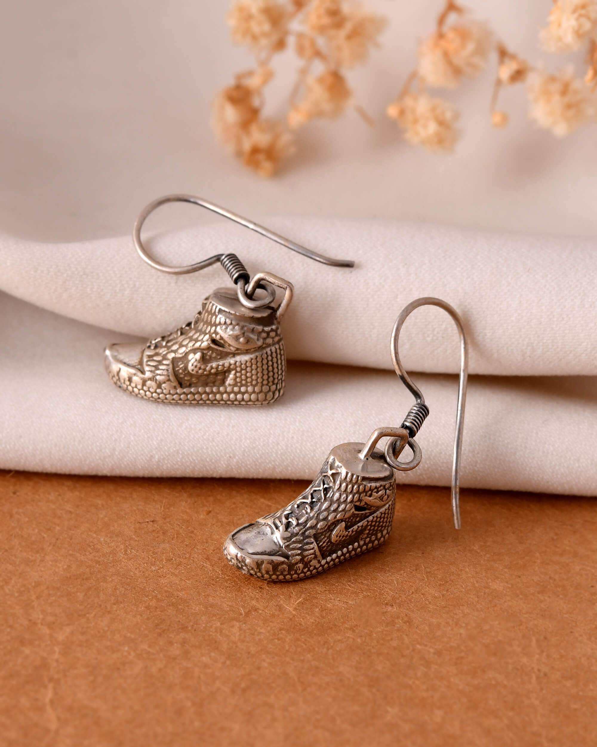 Sneaker Earring - 925 Silver Jewellery Meera Jaipur