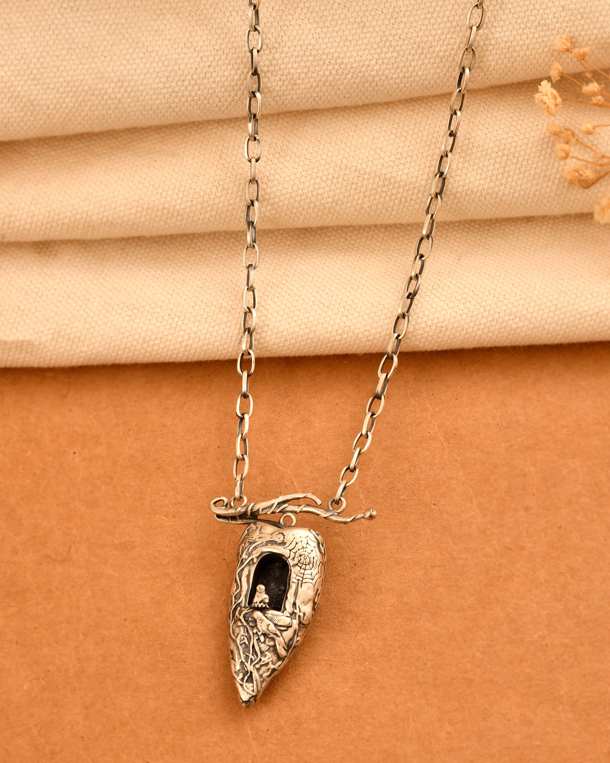 Cave Pendant - 925 Silver Jewellery Meera Jaipur