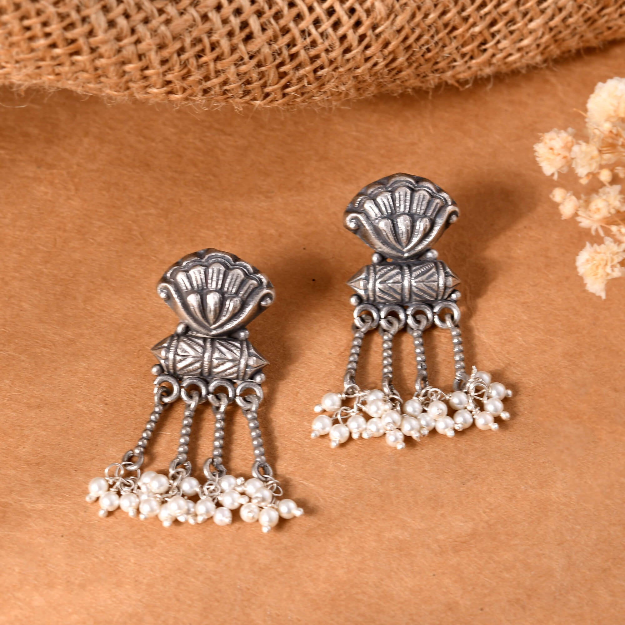 Mandaki Silver earrings - 925 Silver Jewellery Meera Jaipur