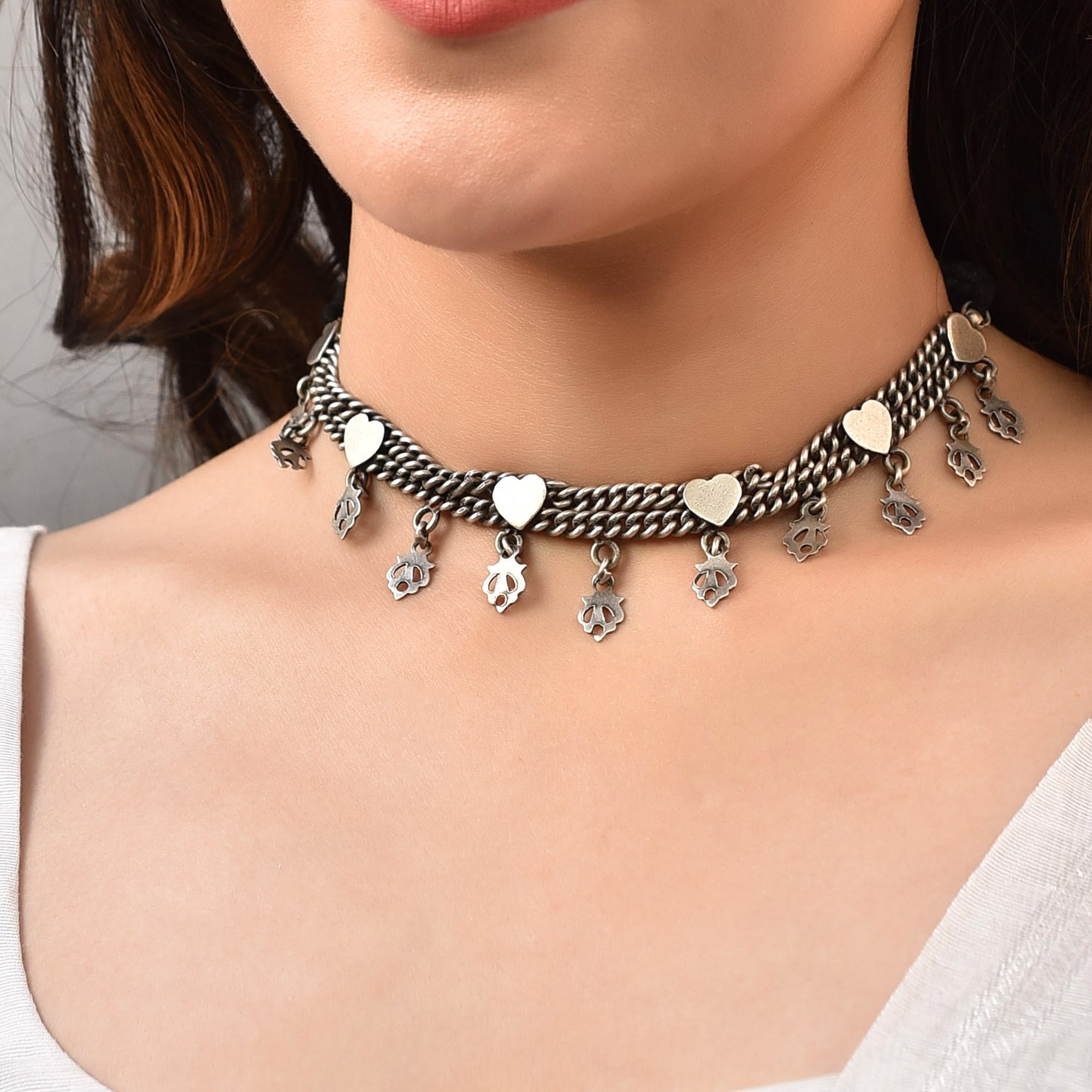 Heart Silver line choker Necklace - 925 Silver Jewellery Meera Jaipur