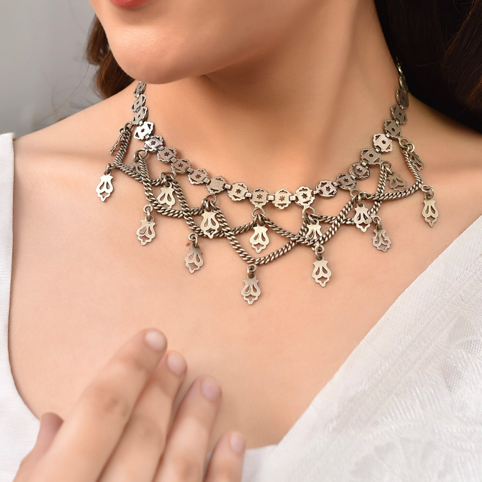 Gama Silver Necklace - 925 Silver Jewellery Meera Jaipur