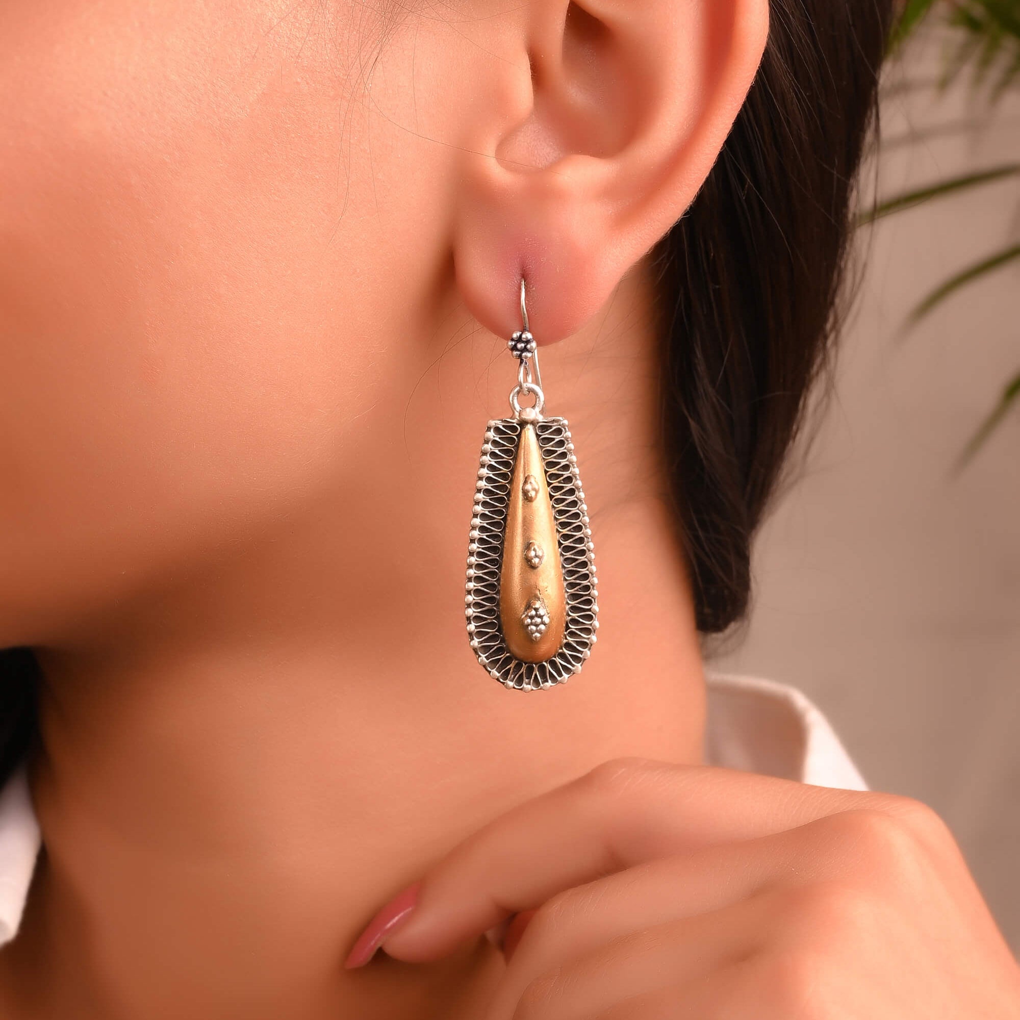 Sandhya silver earrings - 925 Silver Jewellery Meera Jaipur