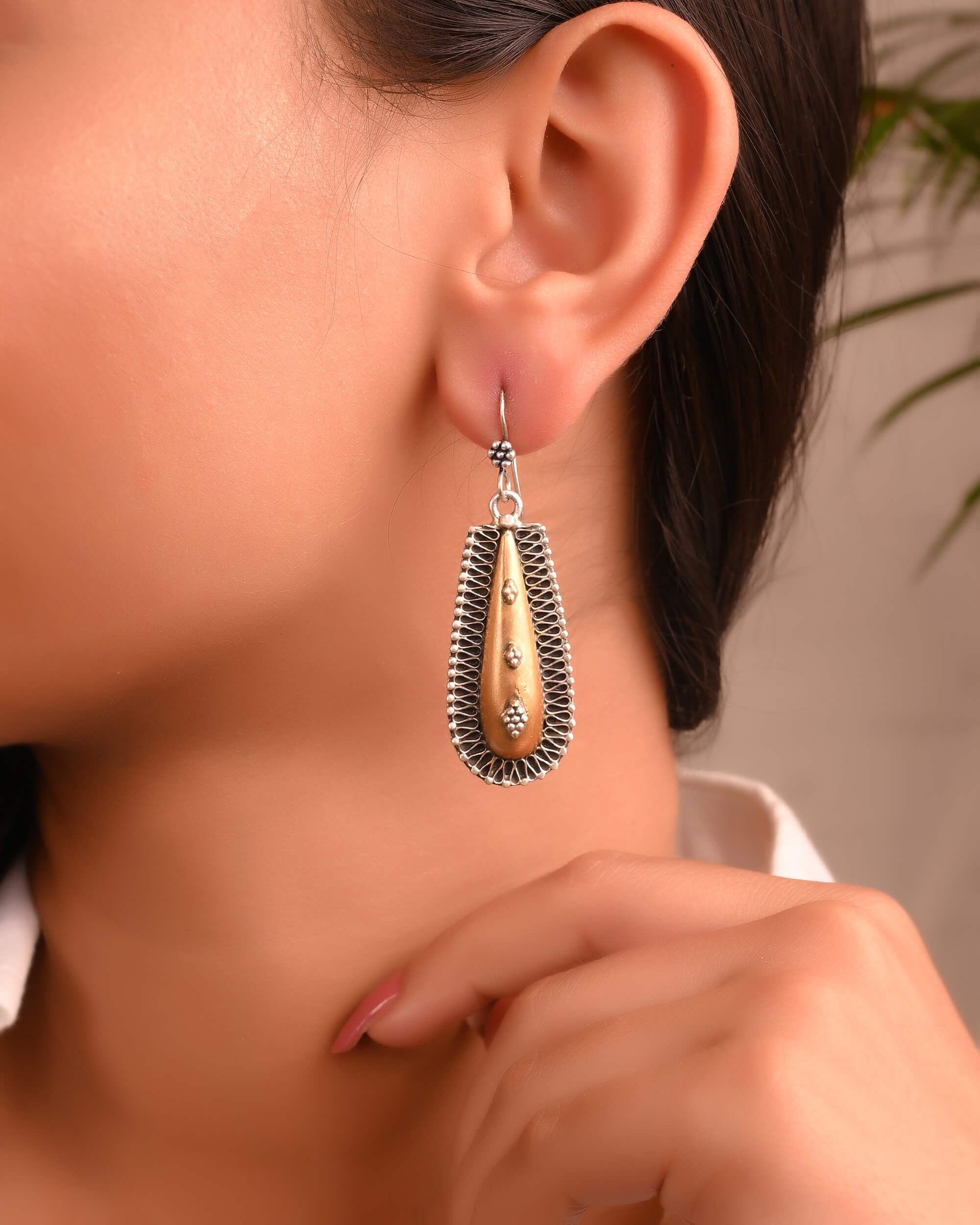 Sandhya silver earrings - 925 Silver Jewellery Meera Jaipur