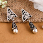 Tisya silver earrings - 925 Silver Jewellery Meera Jaipur
