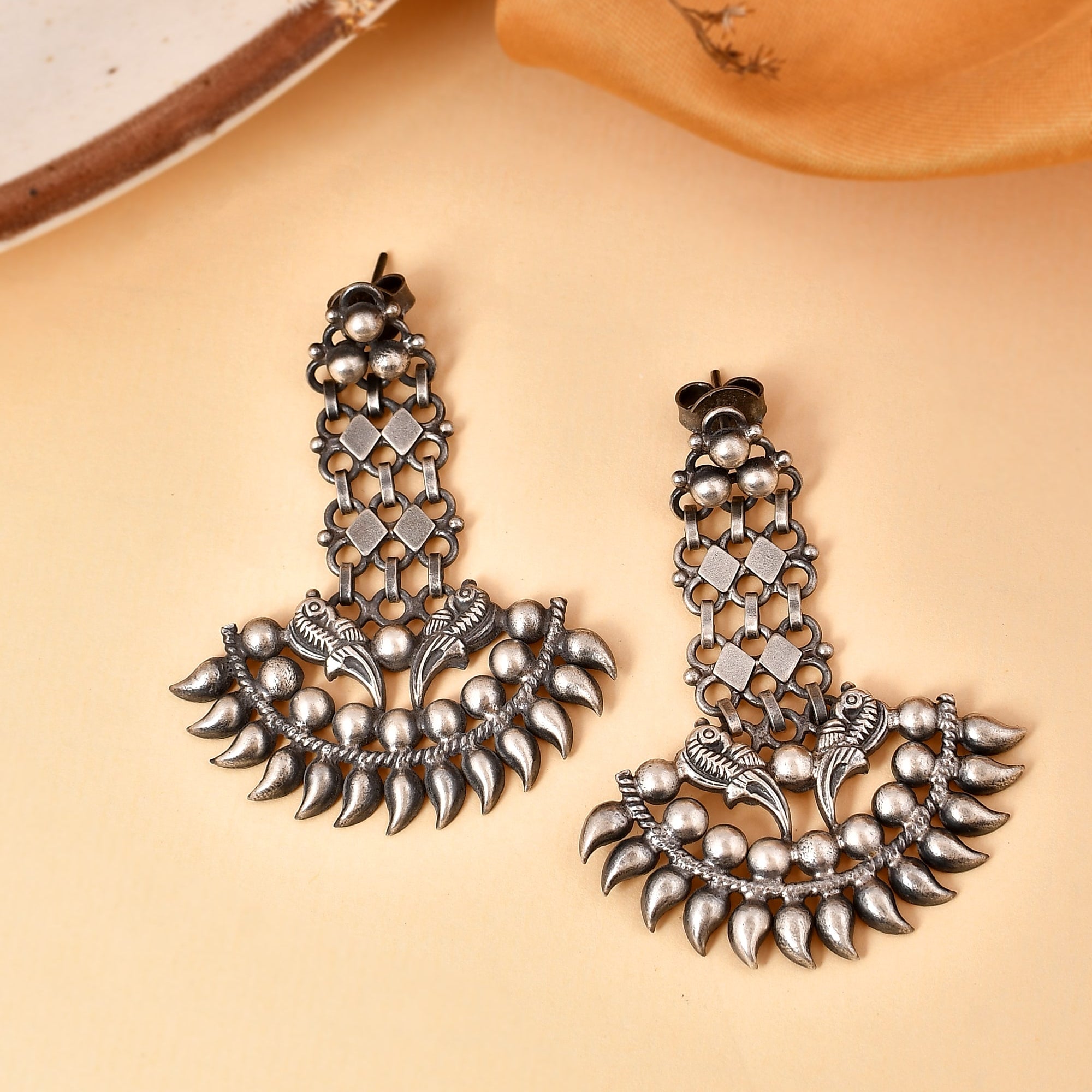 Ryna silver earrings - 925 Silver Jewellery Meera Jaipur