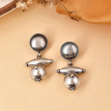Ajeya silver earrings