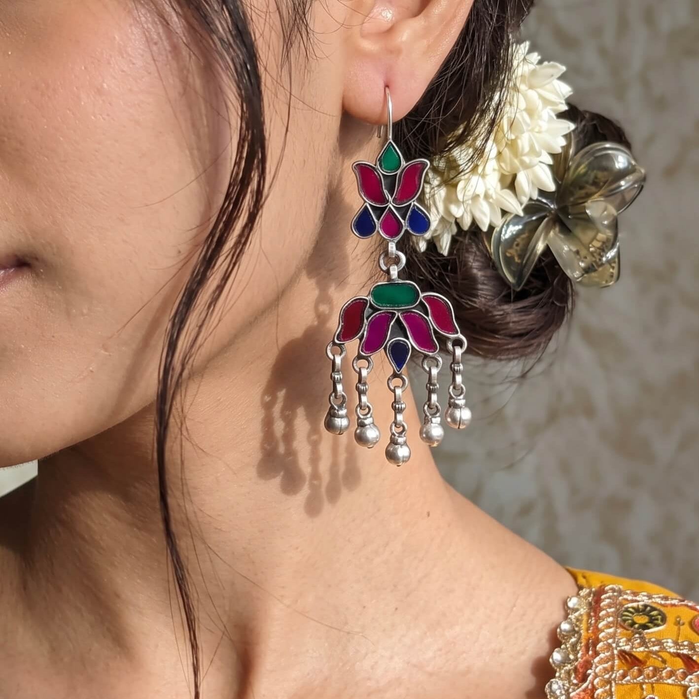 Advika Silver Earring