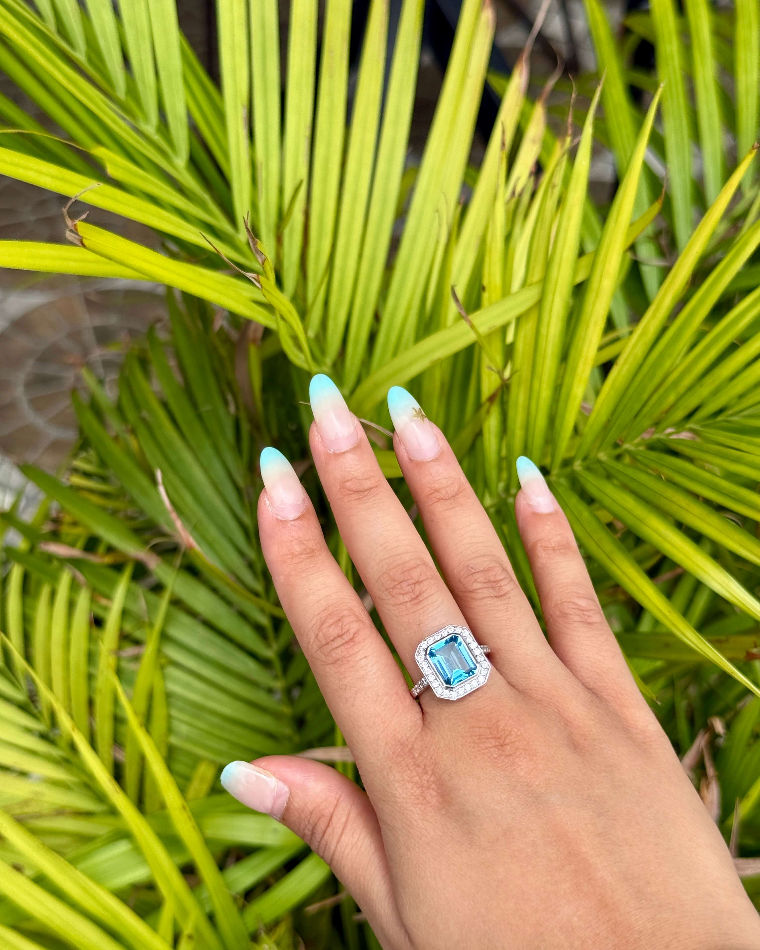 Emerald cut BT silver ring - 925 Silver Jewellery Meera Jaipur