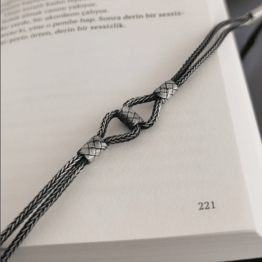 Eternal Loop silver Bracelet - 925 Silver Jewellery Meera Jaipur