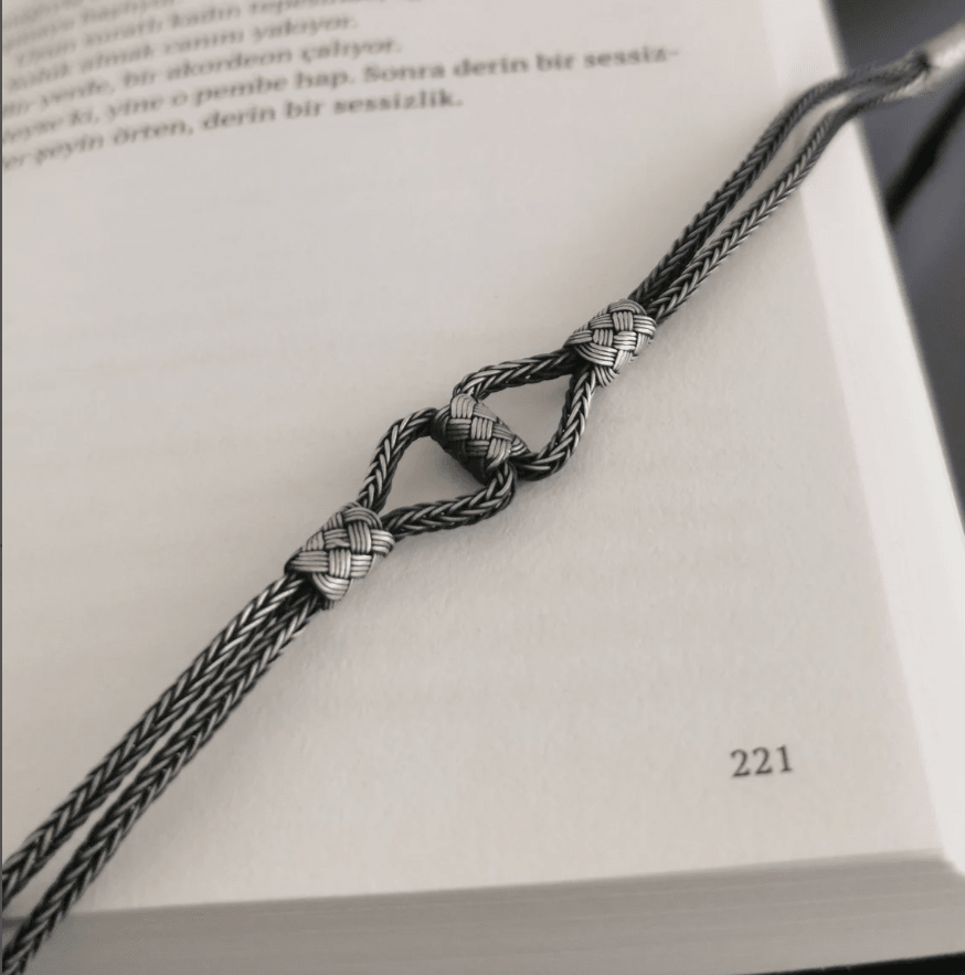Eternal Loop silver Bracelet - 925 Silver Jewellery Meera Jaipur