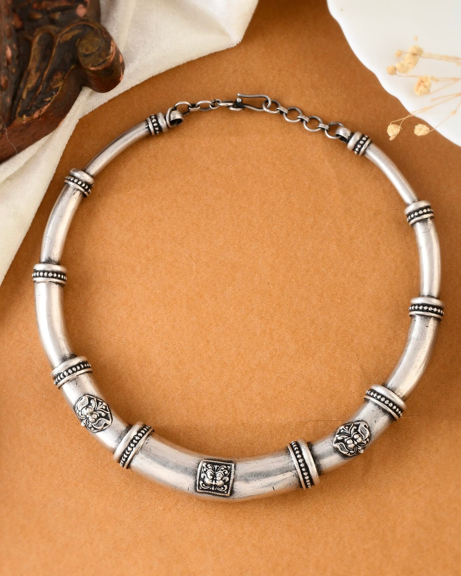 Flexible Silver Hasli - 925 Silver Jewellery Meera Jaipur