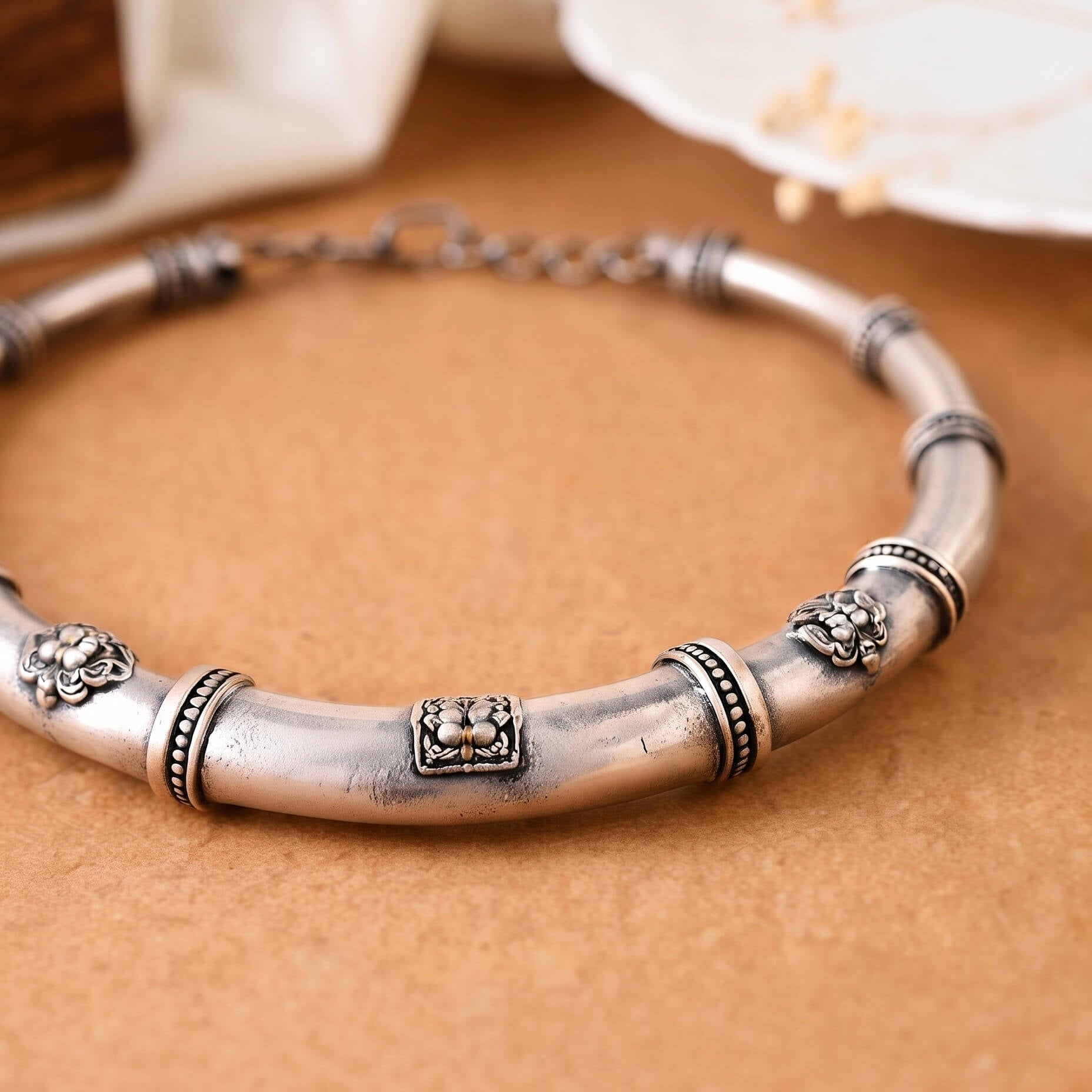 Flexible Silver Hasli - 925 Silver Jewellery Meera Jaipur