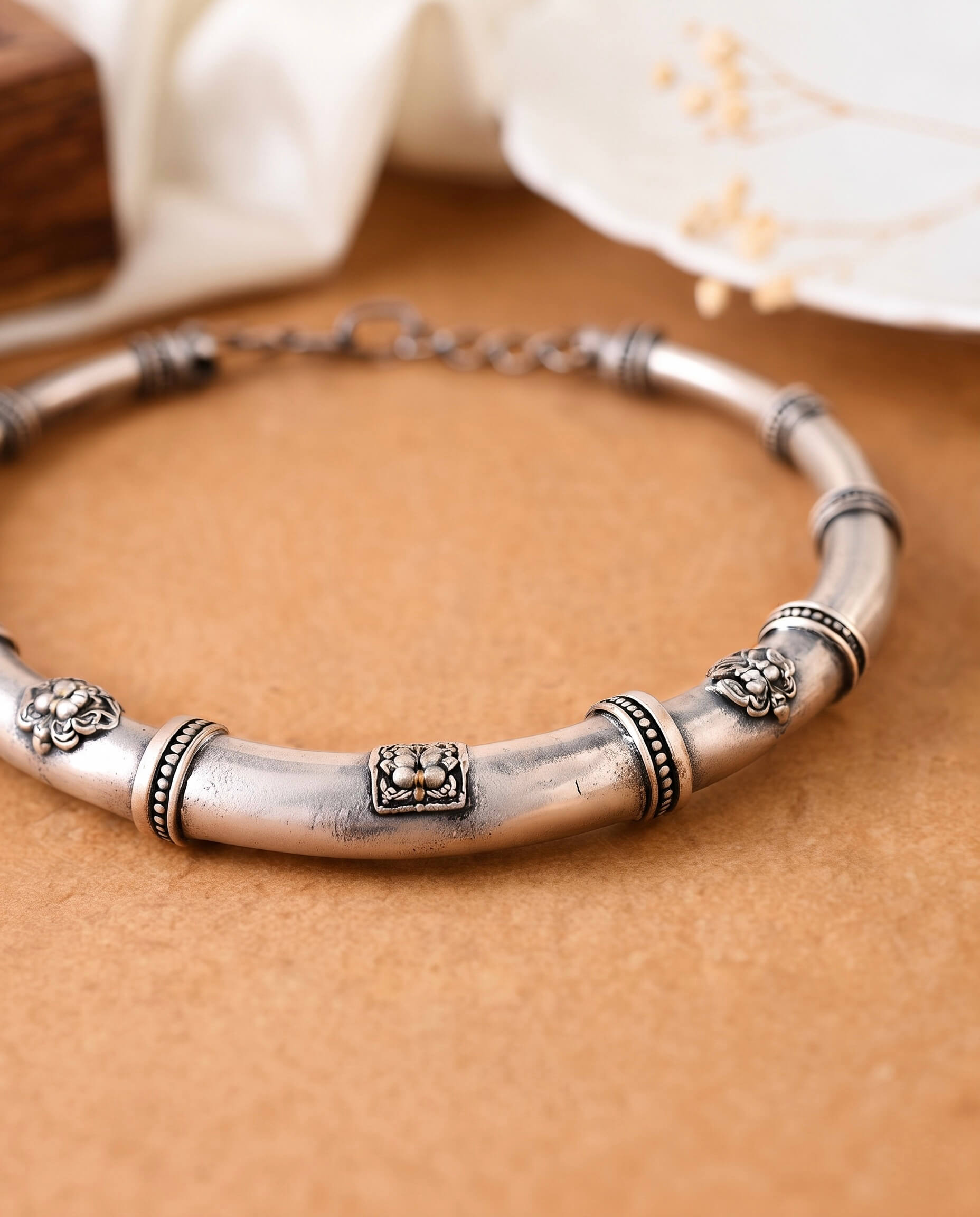 Flexible Silver Hasli - 925 Silver Jewellery Meera Jaipur