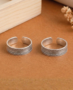 Giva silver toe ring - 925 Silver Jewellery Meera Jaipur
