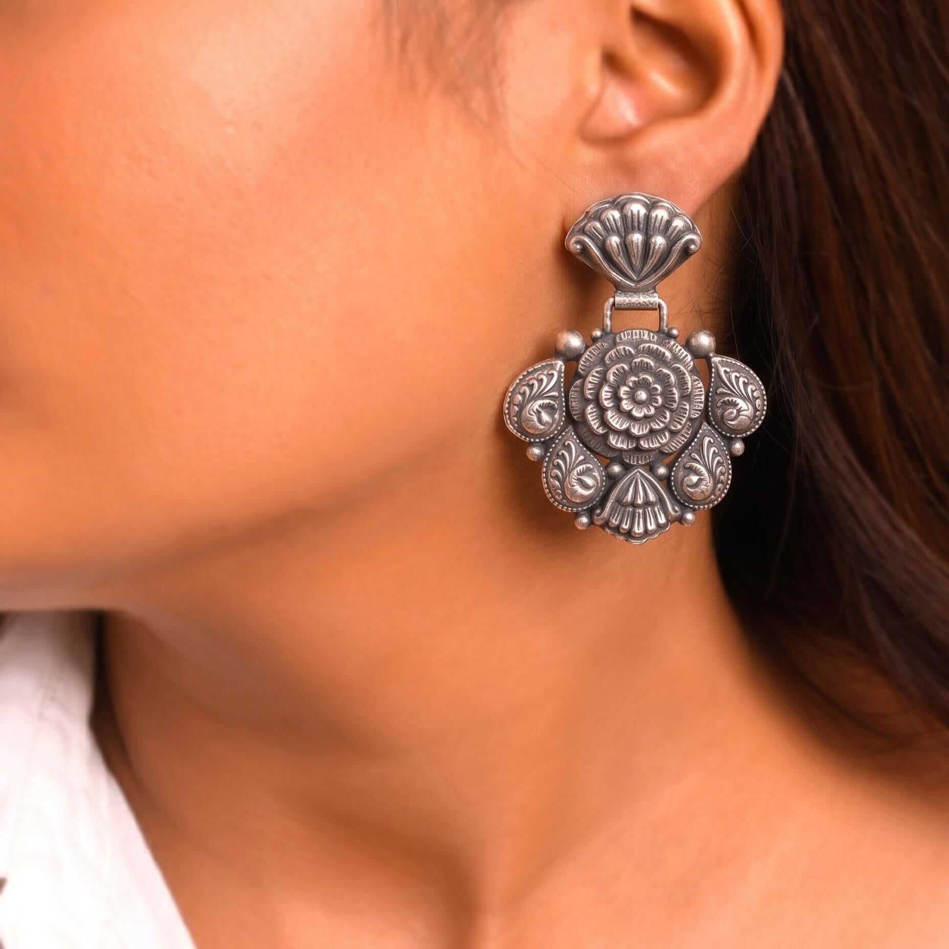 Guldasta Silver Earring 926 sterling silver meera jaipur