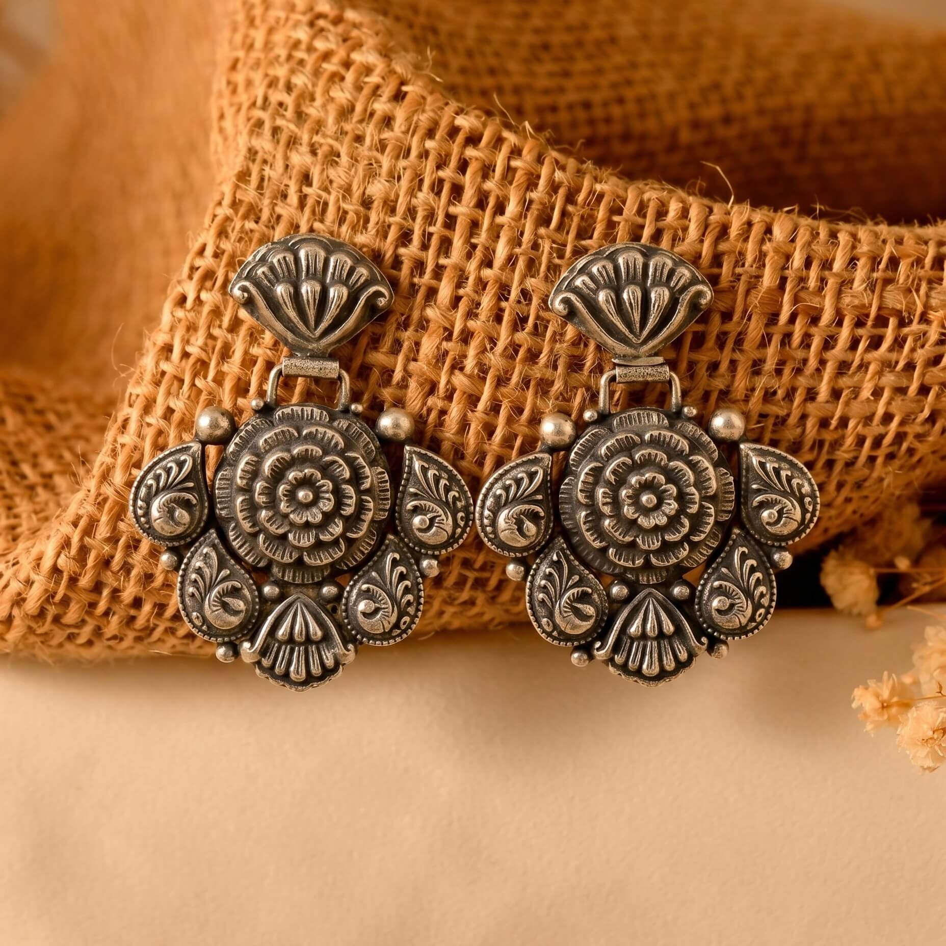 Guldasta Silver Earring 926 sterling silver meera jaipur