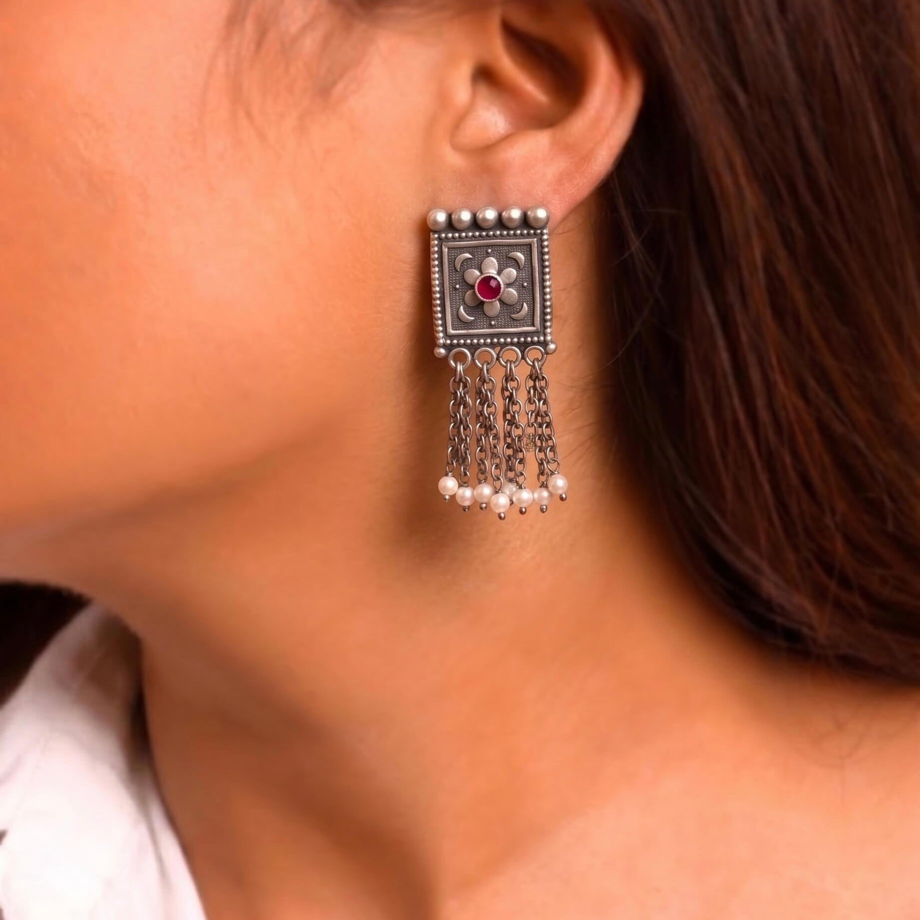 Hansa Silver Earring 931 sterling silver meera jaipur