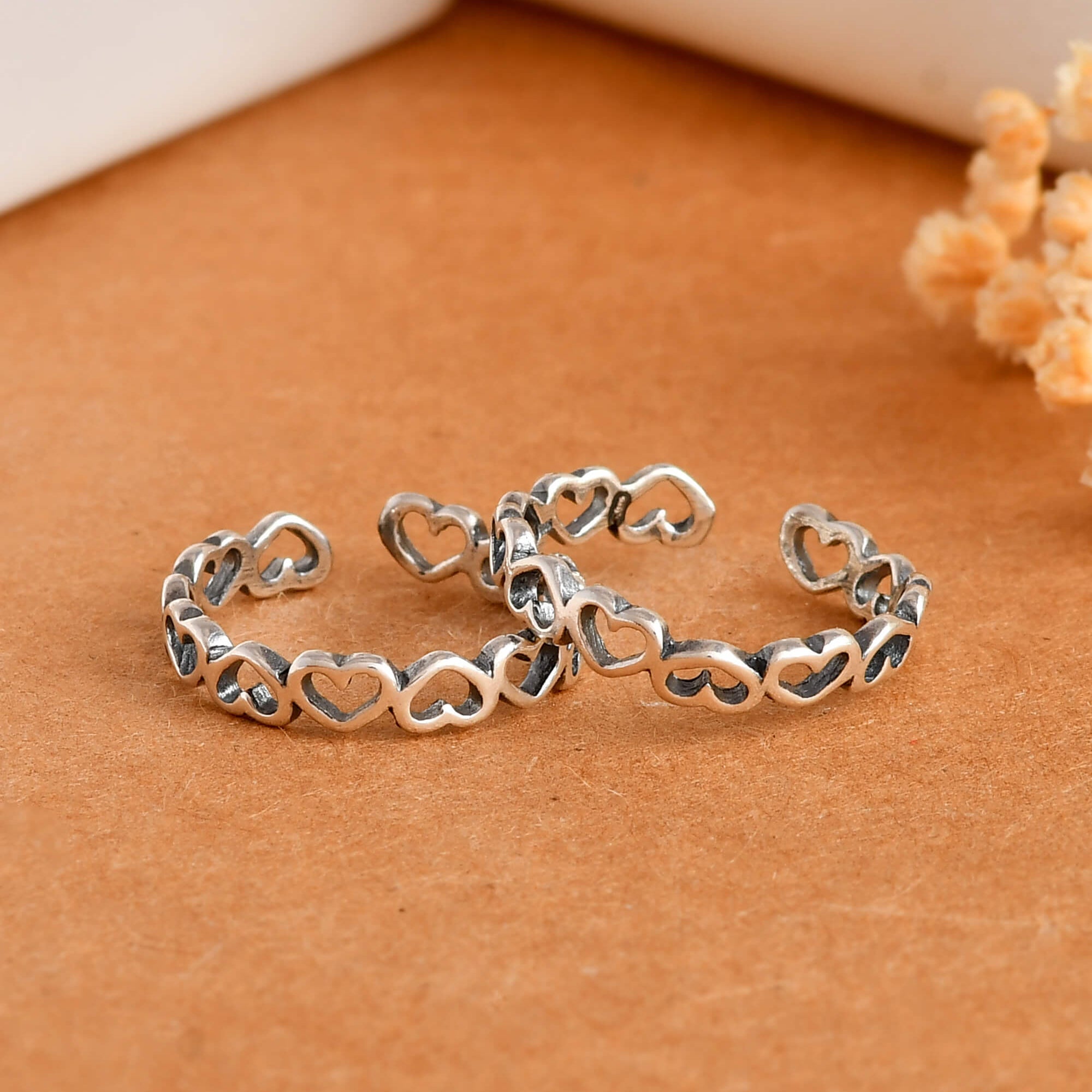 Heart silver toe ring - 925 Silver Jewellery Meera Jaipur
