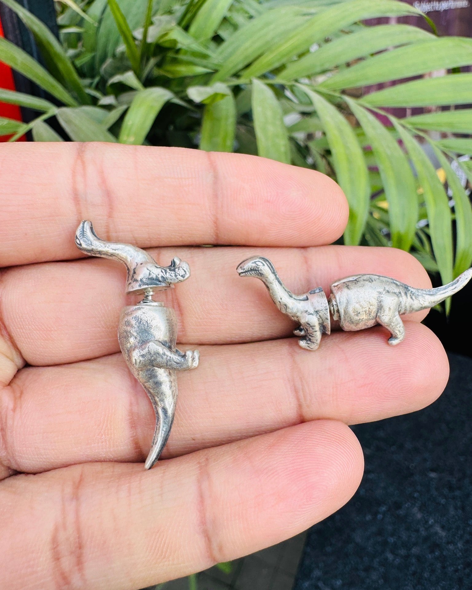 Daina Silver earrings studs - 925 Silver Jewellery Meera Jaipur