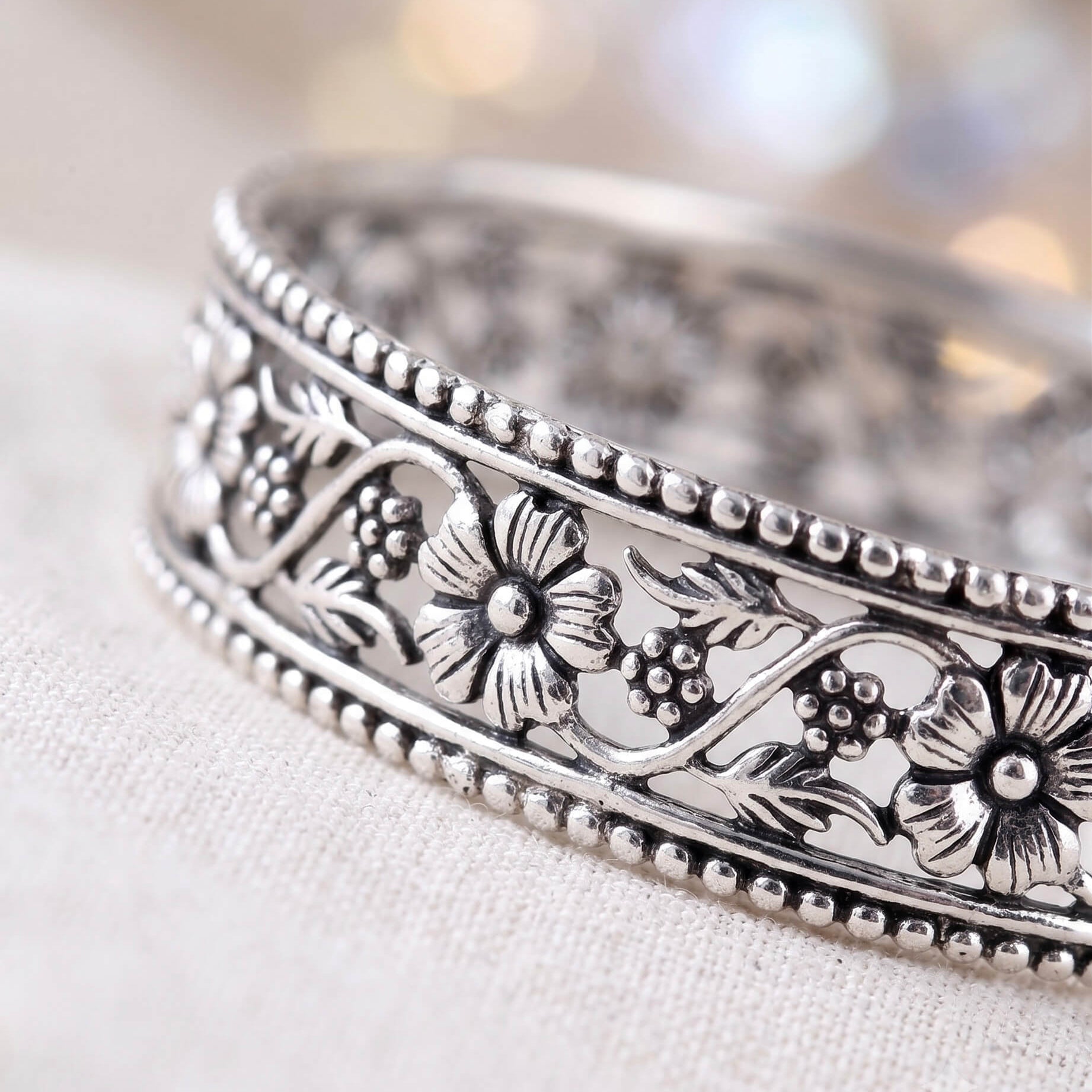 Juhi Silver Bangle - 925 Silver Jewellery Meera Jaipur