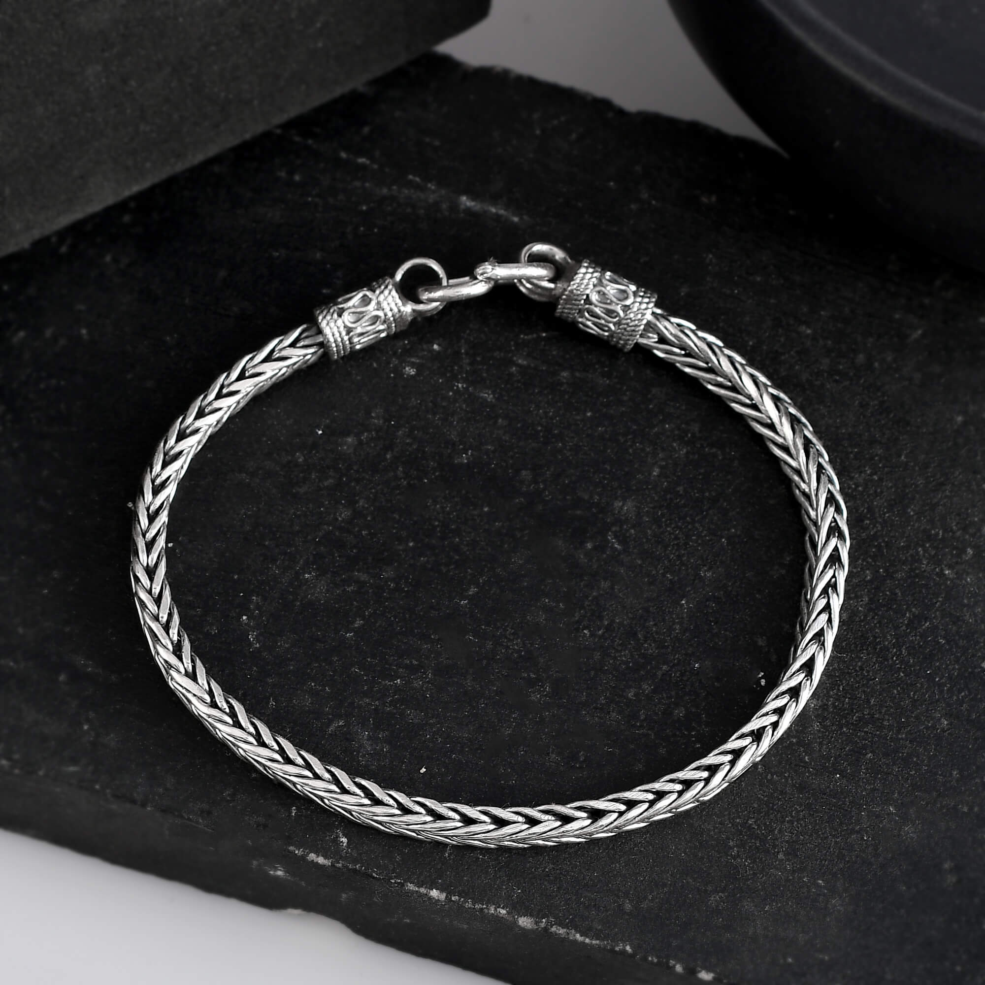 Lunar - 925 Silver Jewellery Meera Jaipur
