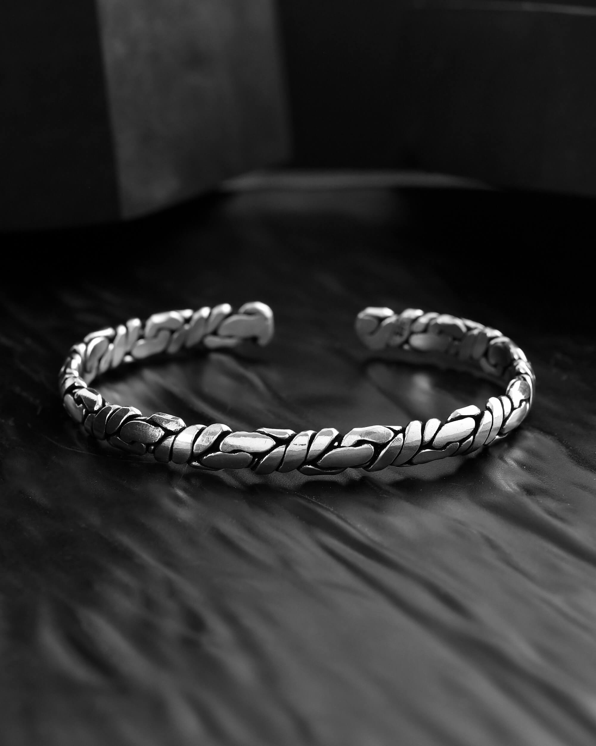 Mahaveer Silver Kada - 925 Silver Jewellery Meera Jaipur