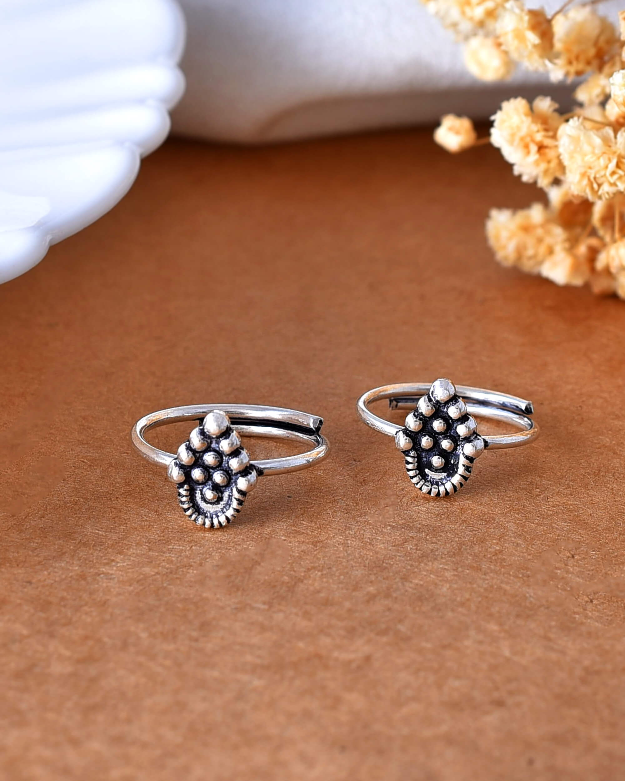 Mahi silver toe ring - 925 Silver Jewellery Meera Jaipur
