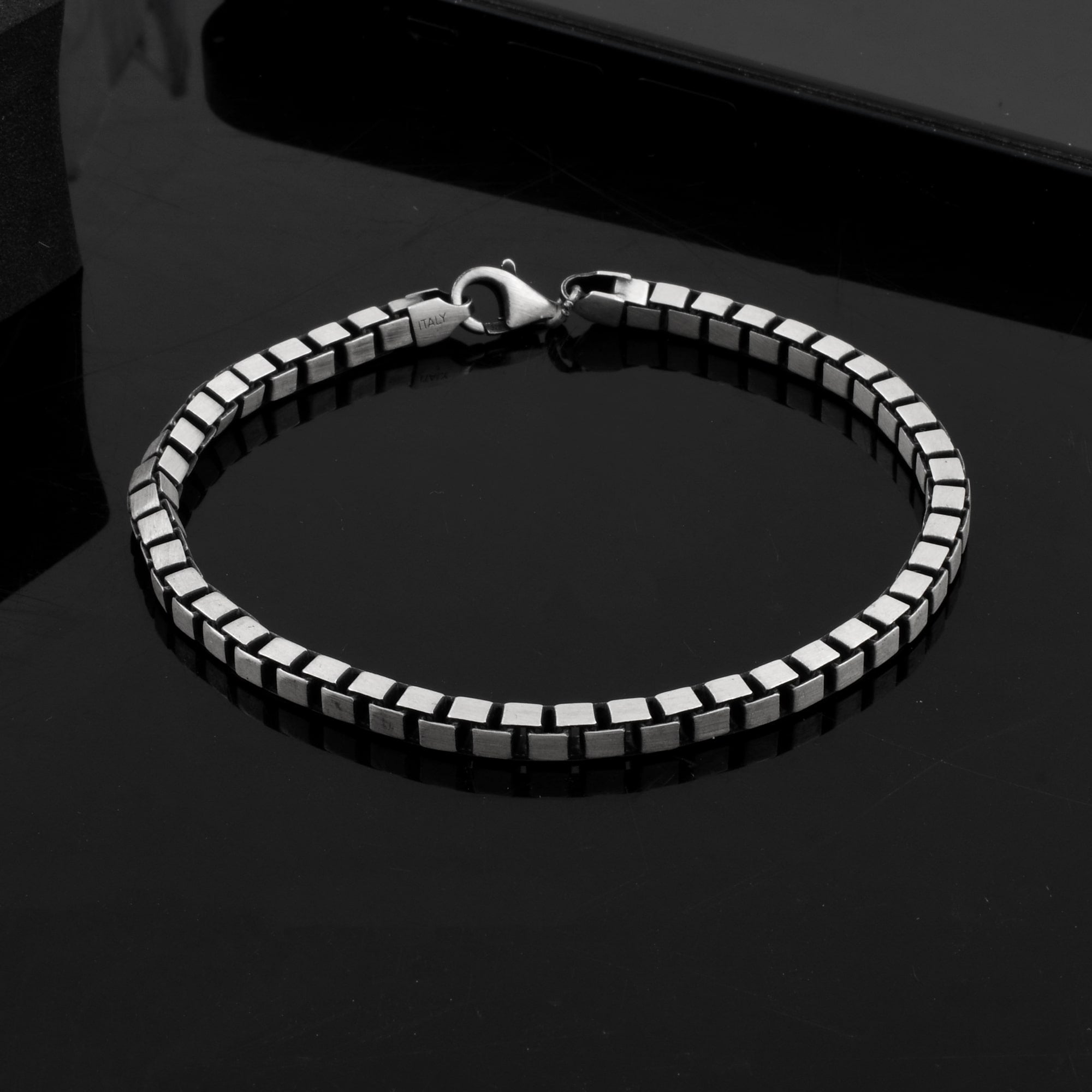 Mani Mens silver bracelet - 925 Silver Jewellery Meera Jaipur