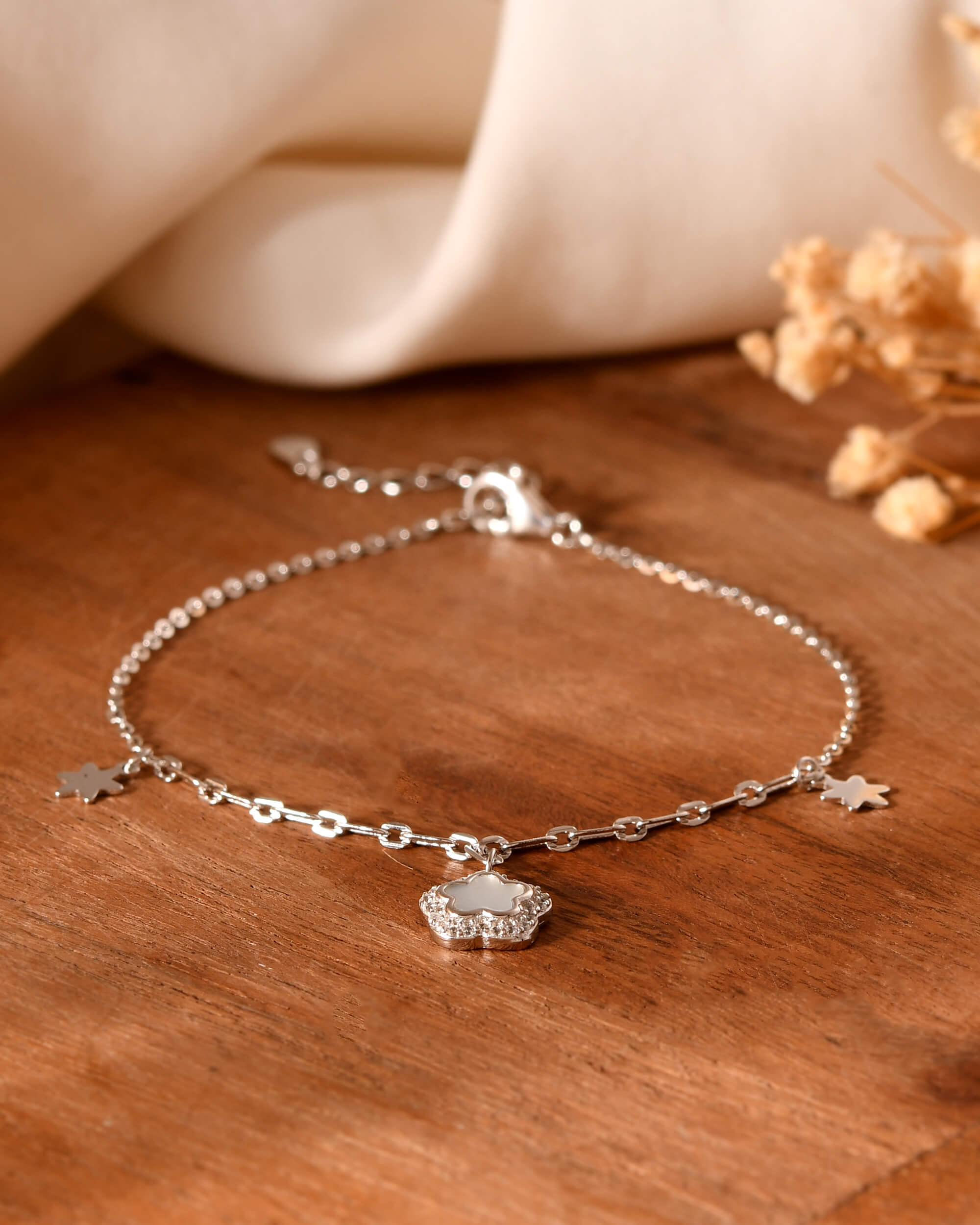 Minimal Star Bracelet - 925 Silver Jewellery Meera Jaipur