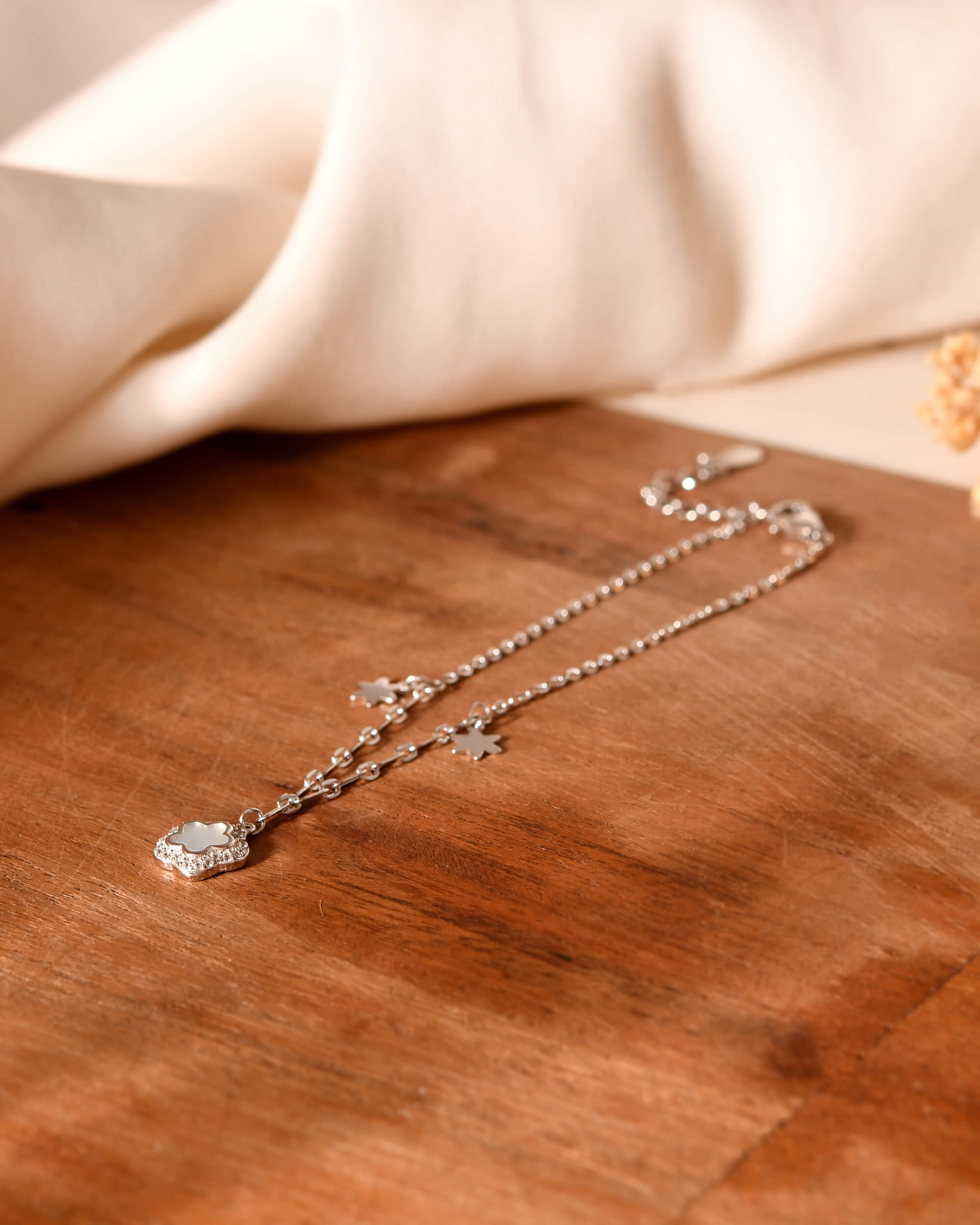 Minimal Star Bracelet - 925 Silver Jewellery Meera Jaipur
