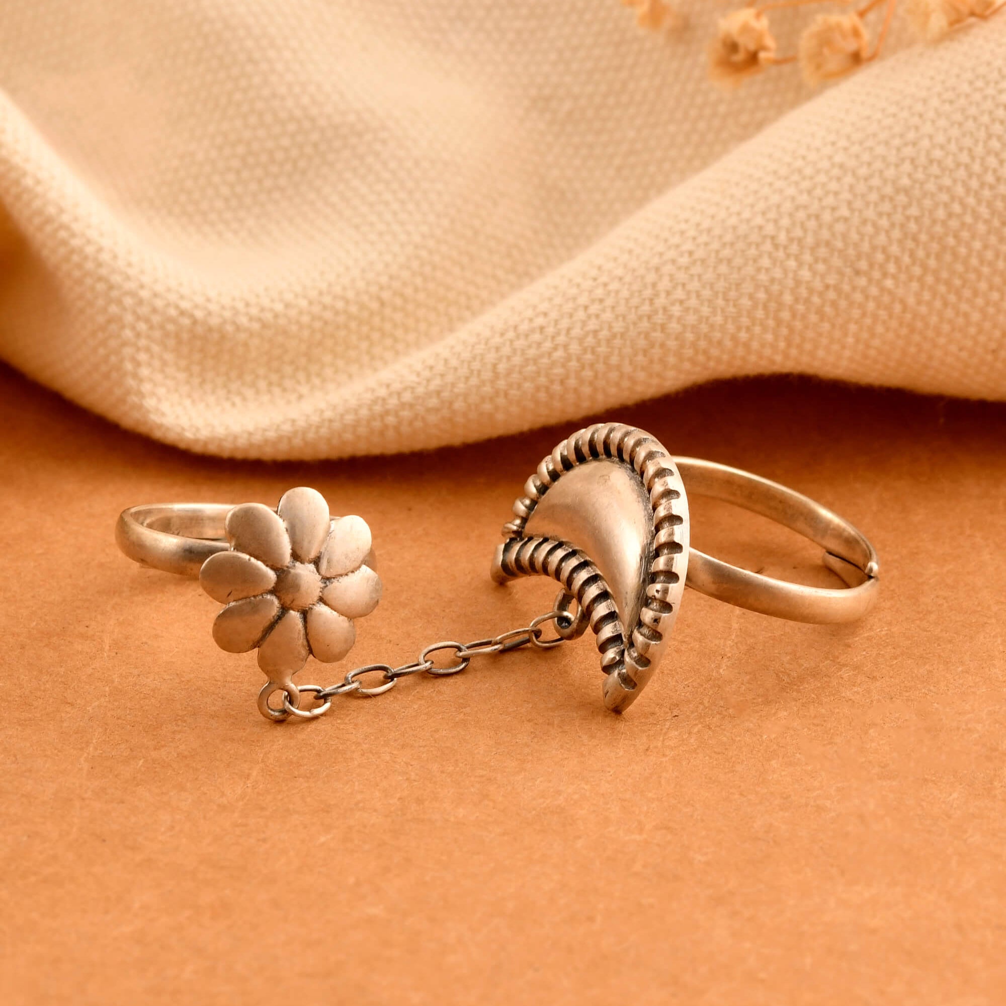 Neera Silver ring - 925 Silver Jewellery Meera Jaipur